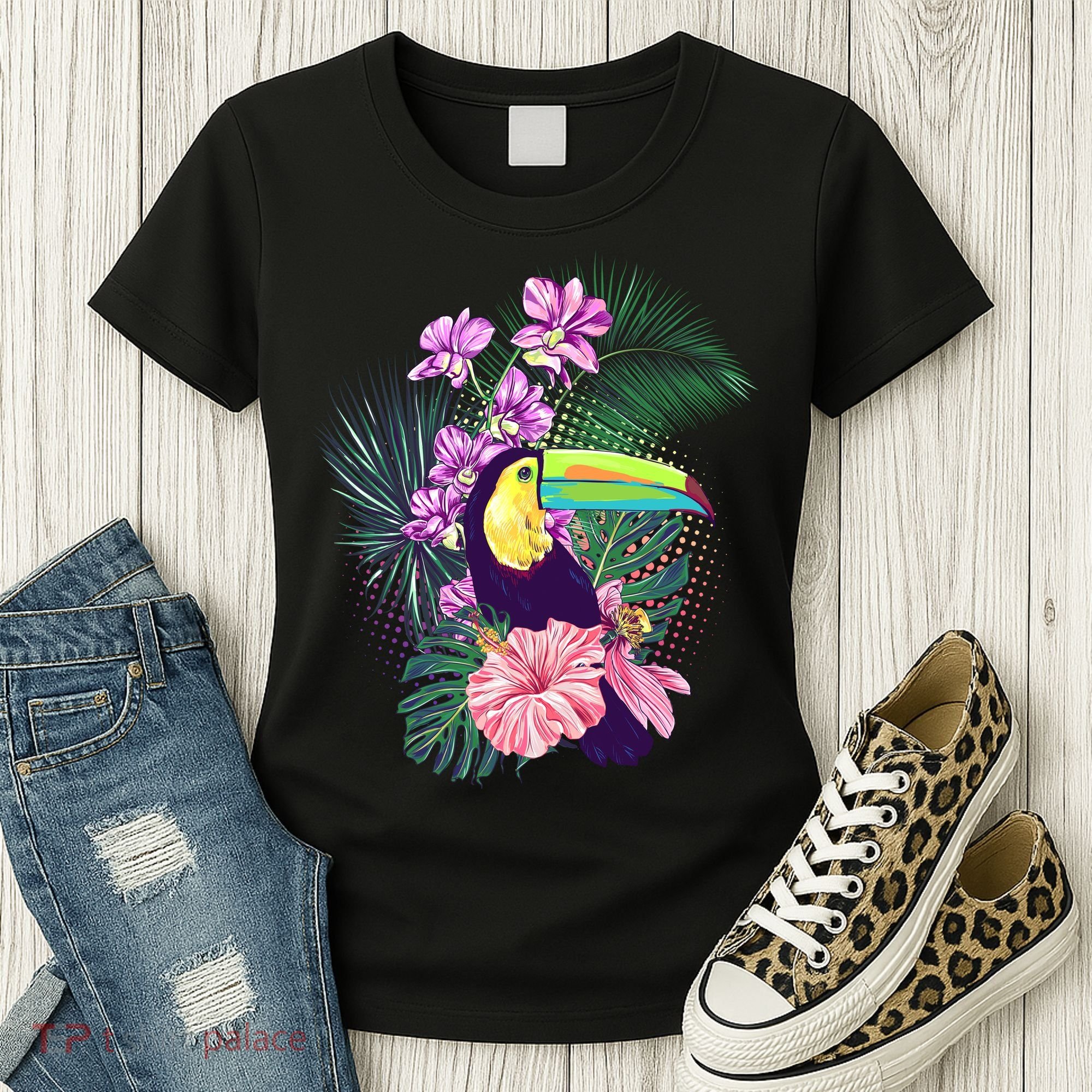 Cute Tropical Toucan Bird Women's T-Shirt