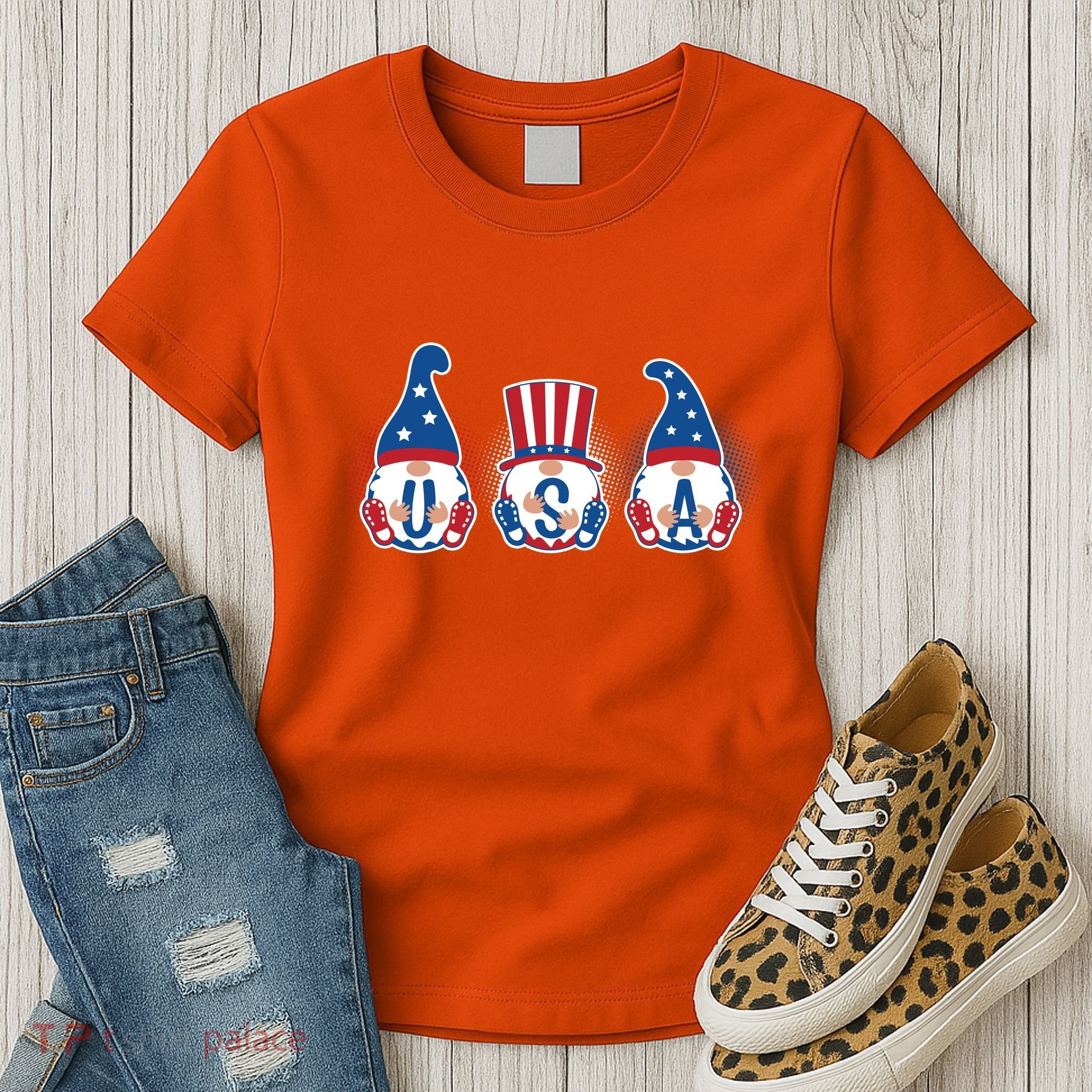 Cute USA American Gnomes Women's T-Shirt