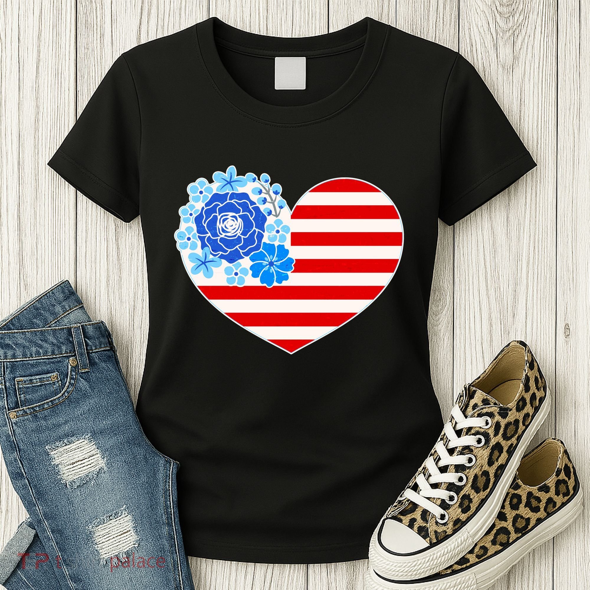 Cute USA American Flag Flower Heart Women's T-Shirt