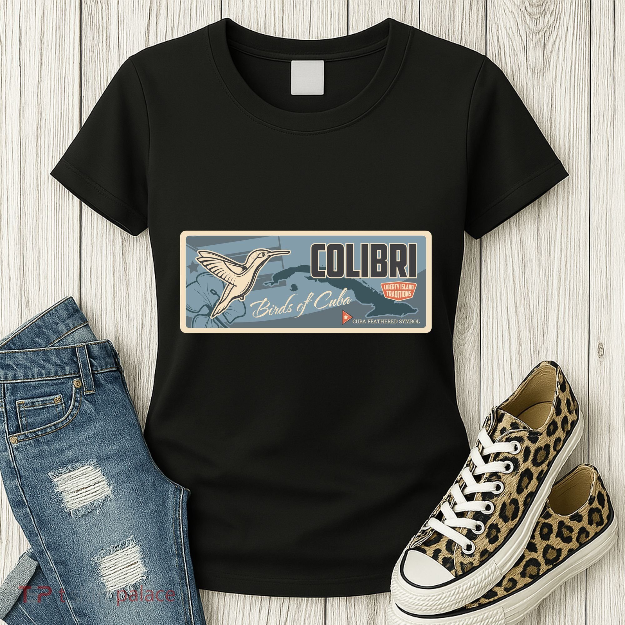 Cuba Travel Retro Banner Bird Watching Colibri Women's T-Shirt