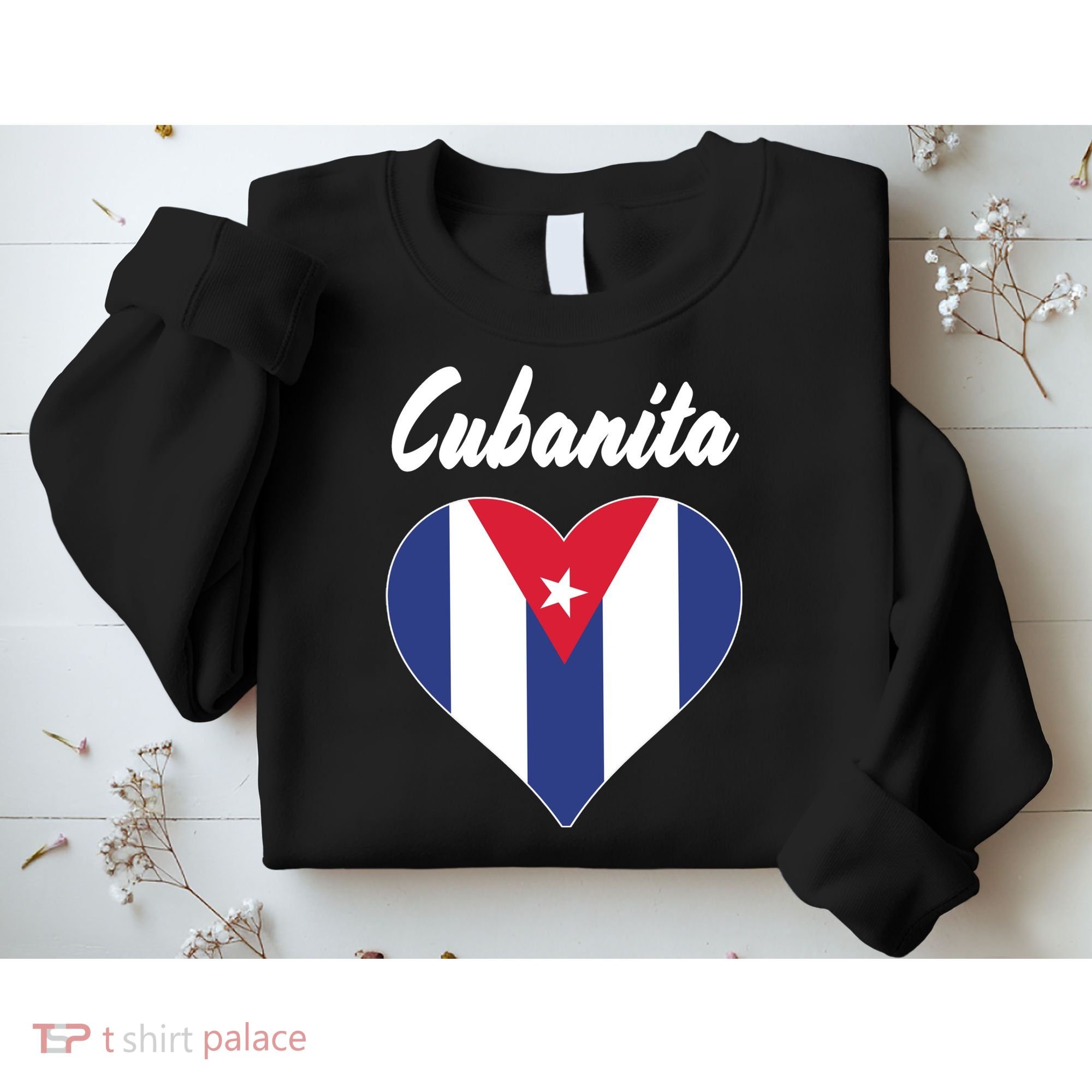 Cubanita Women Cuba Flag Hear Sweatshirt