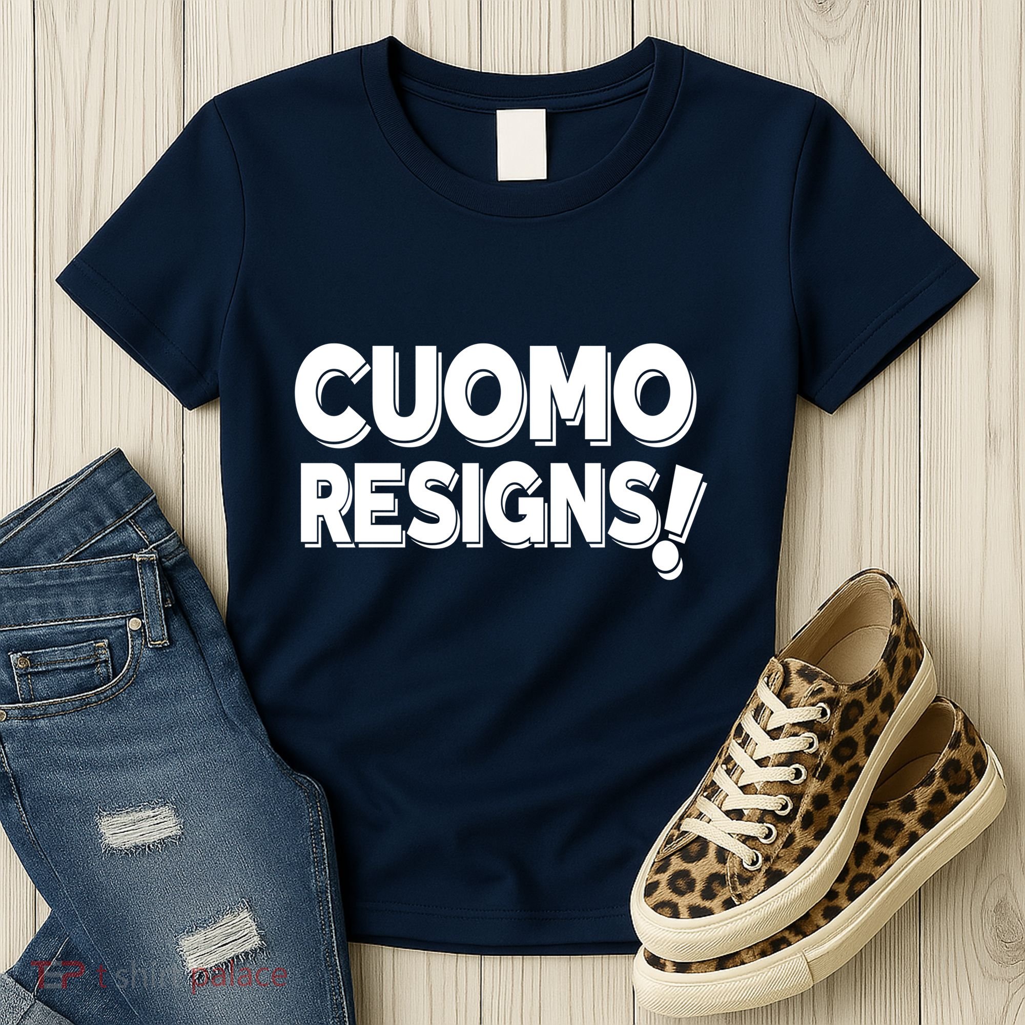 Cuomo Resigns Women's T-Shirt