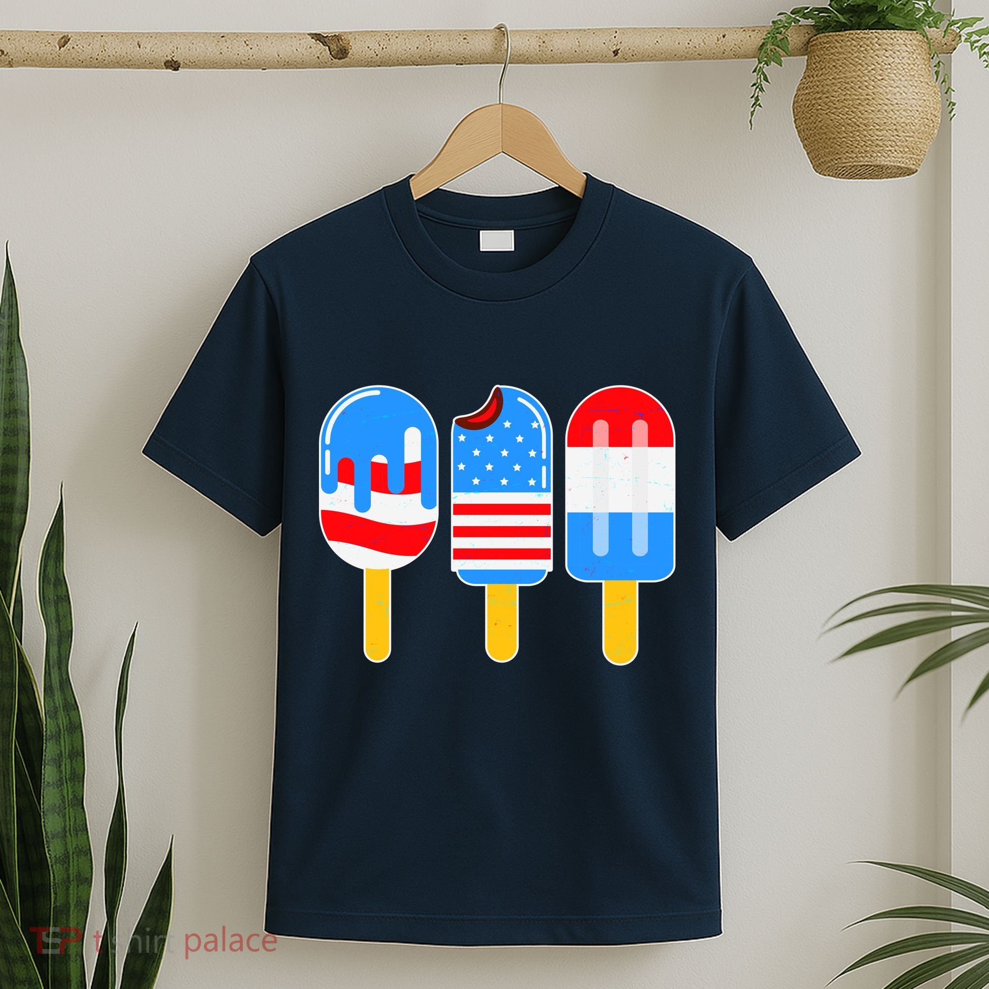 Cute American Flag Popsicles  T-Shirt