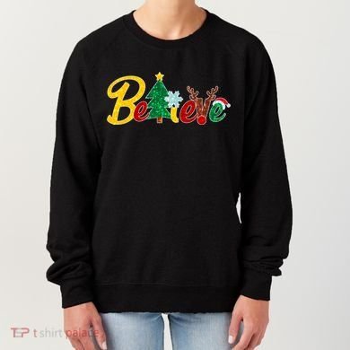 Cute Festive Christmas Believe  Women's Sweatshirt