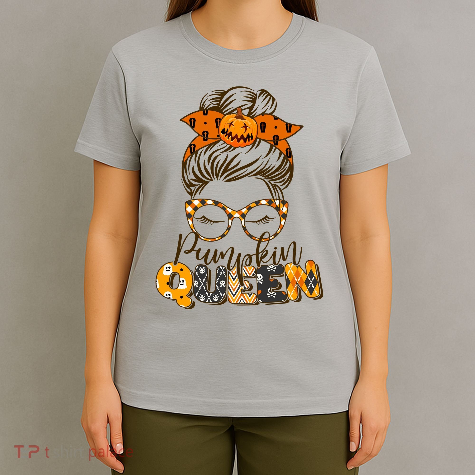 Cute Halloween Pumpkin Queen Autumn  T-Shirt