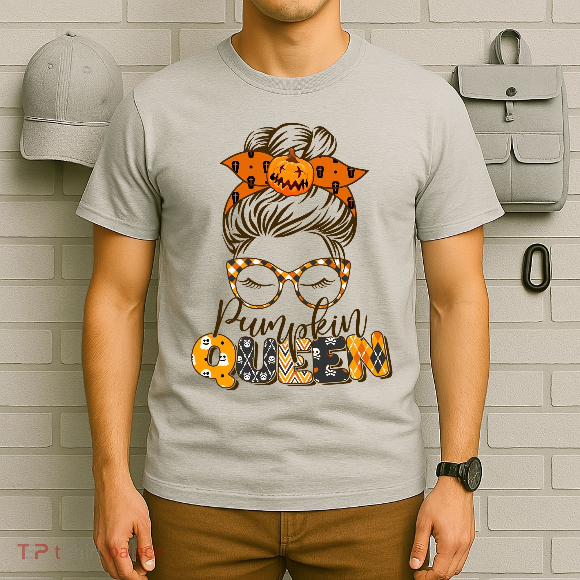 Cute Halloween Pumpkin Queen Autumn  T-Shirt