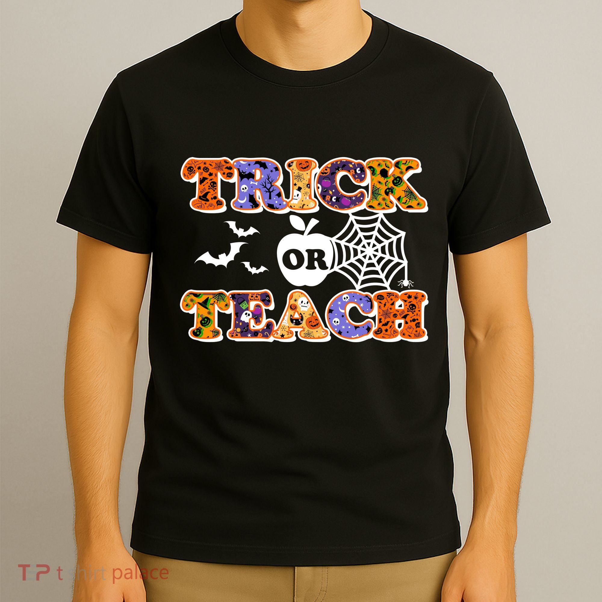 Cute Halloween Trick Or Teach Teacher T-Shirt