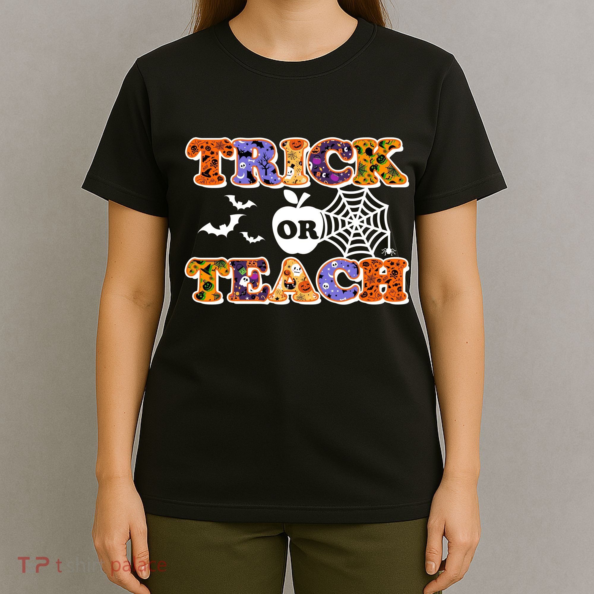 Cute Halloween Trick Or Teach Teacher T-Shirt