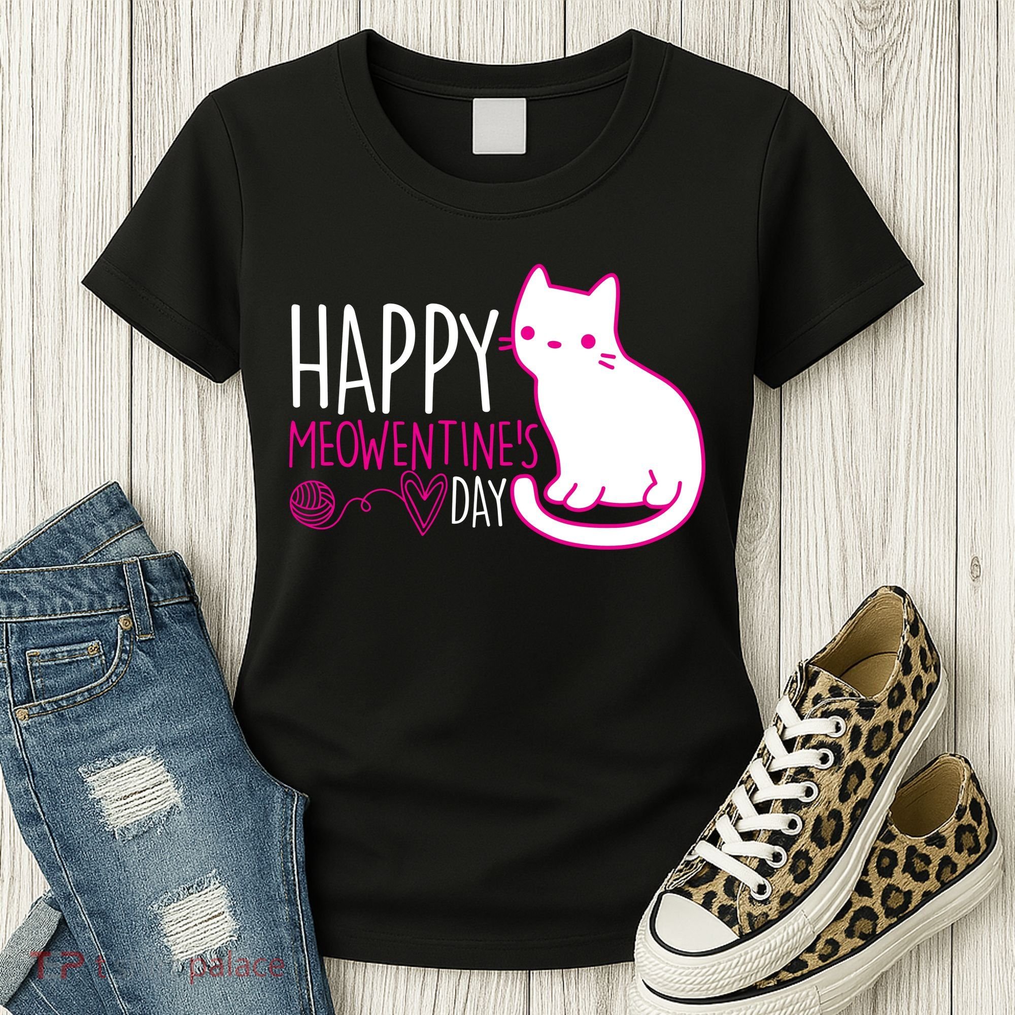 Cute Kitty Cat Valentines Day Meowtines Women's T-Shirt