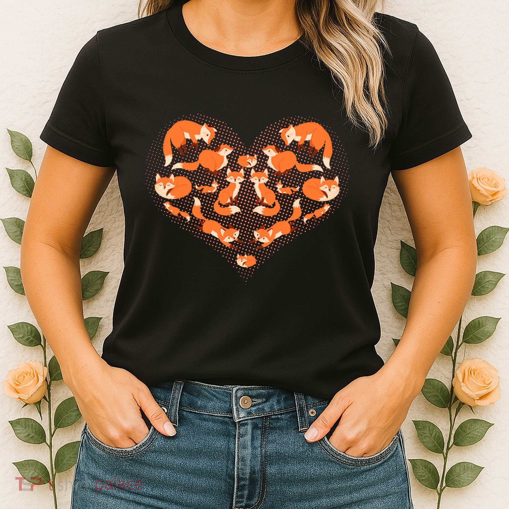 Cute Love Heart Foxes Women's T-Shirt