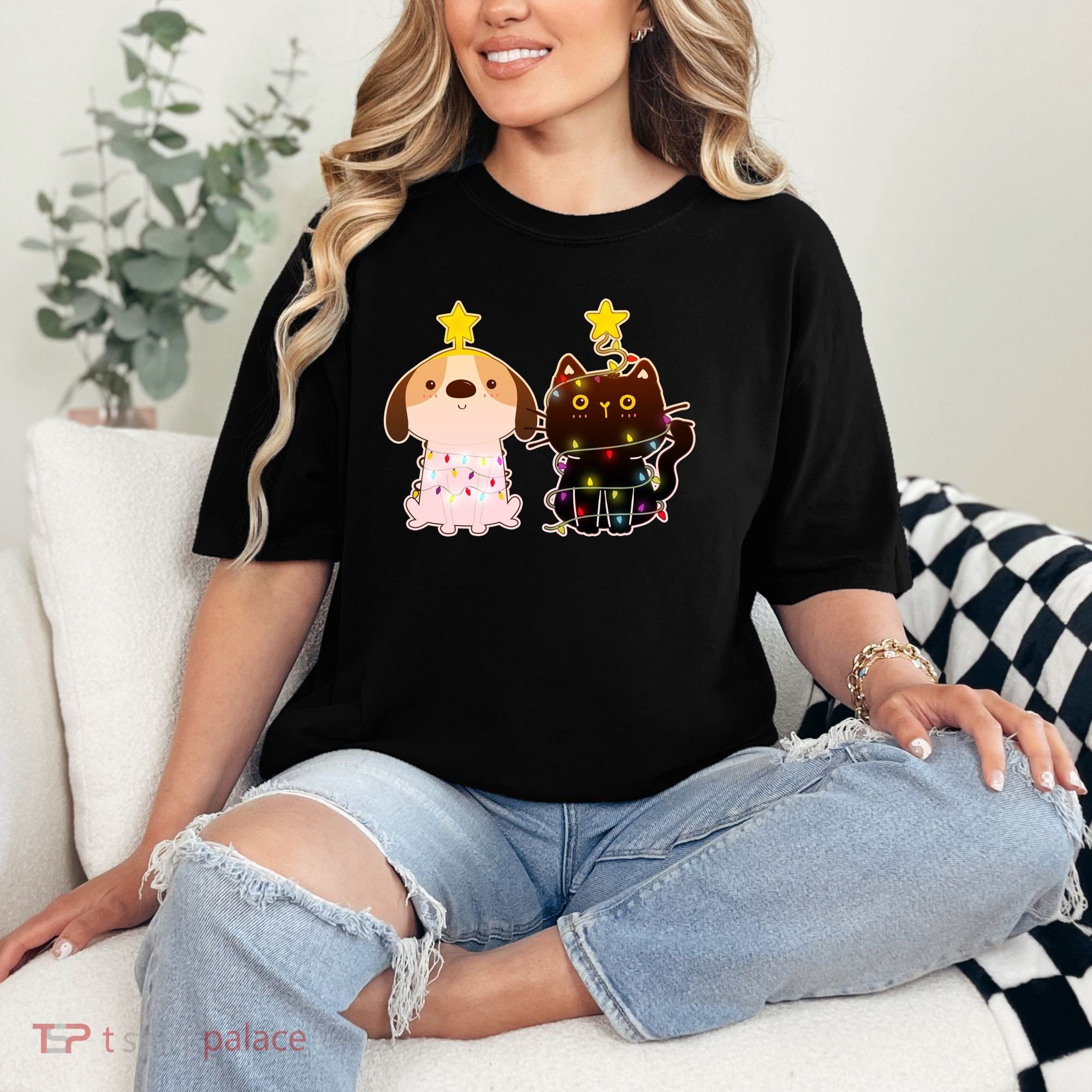 Cute Puppy and Kitten Christmas Lights Comfort Colors T-Shirt