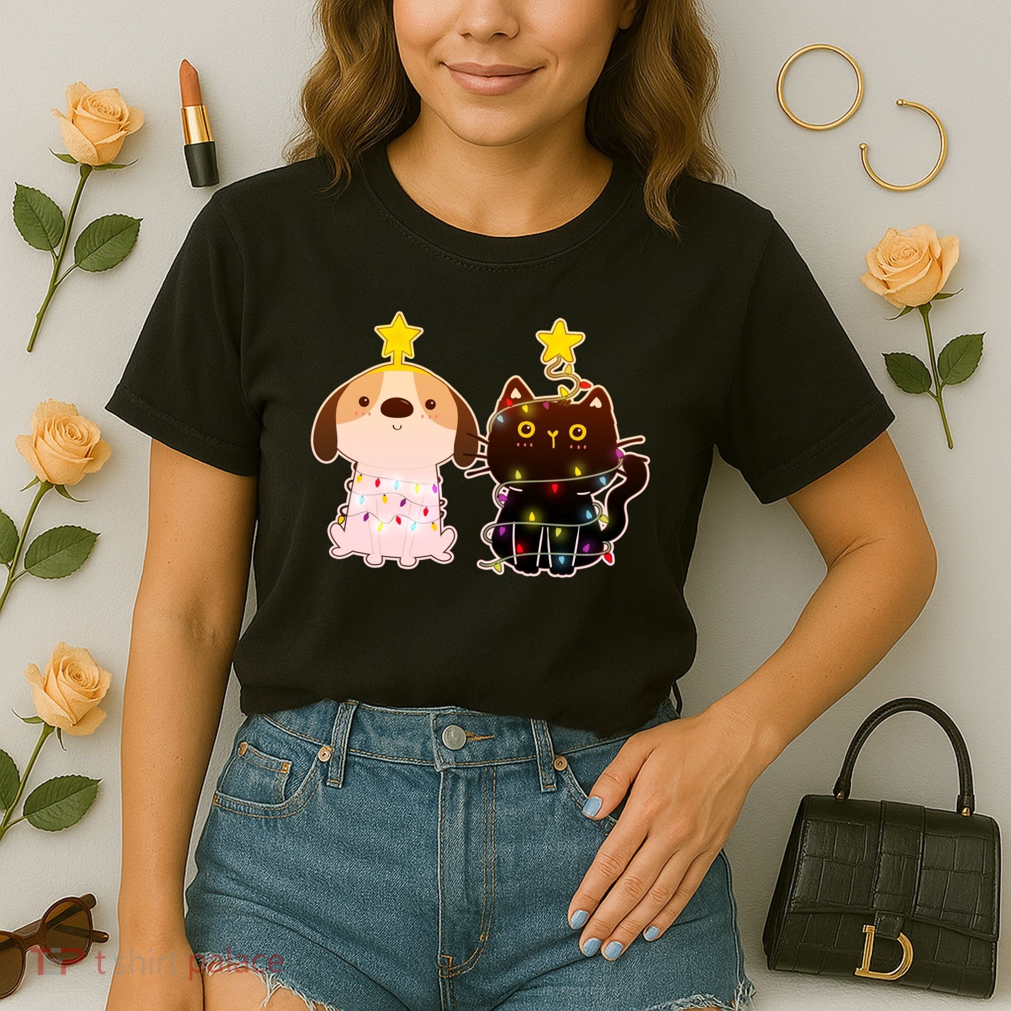 Cute Puppy and Kitten Christmas Lights Comfort Colors Boxy T-Shirt