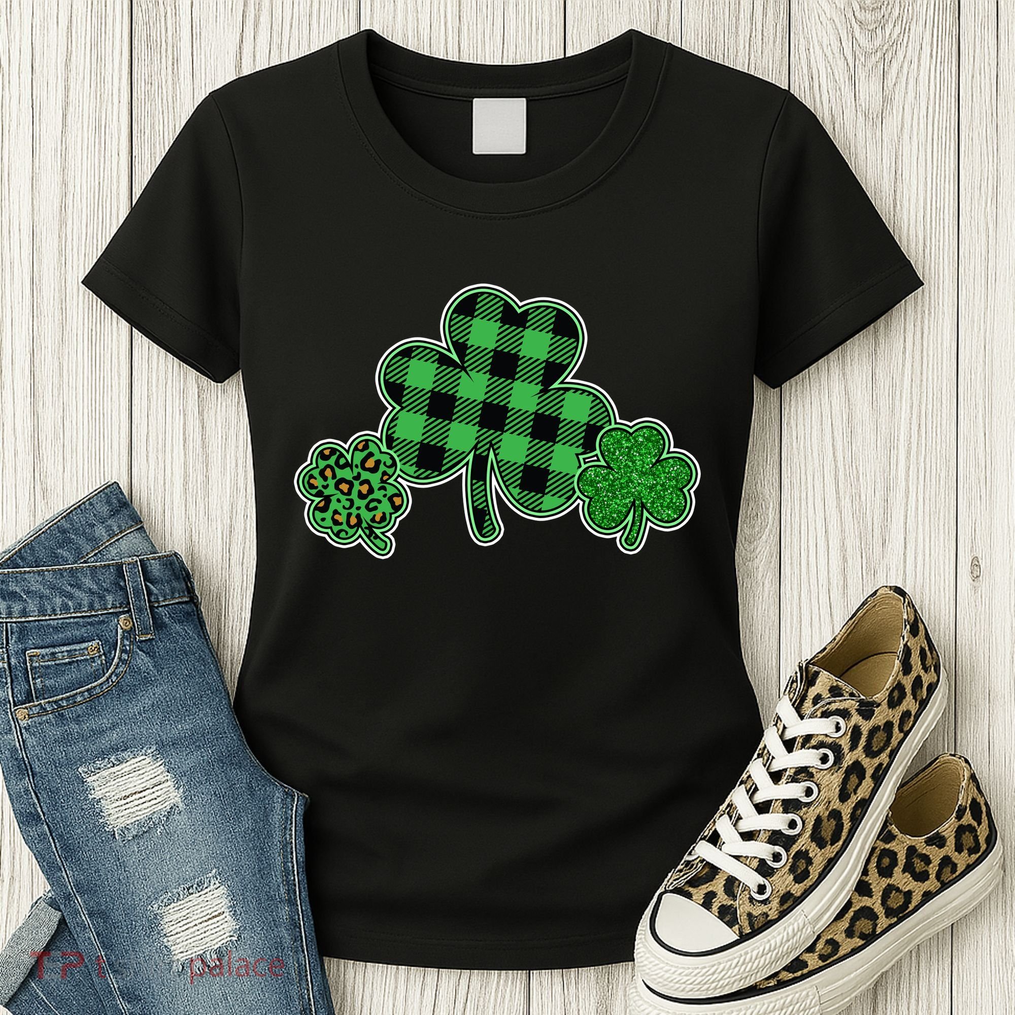 Cute St Patrick's Day Plaid Leopard Print Shamrocks Clovers Women's T-Shirt