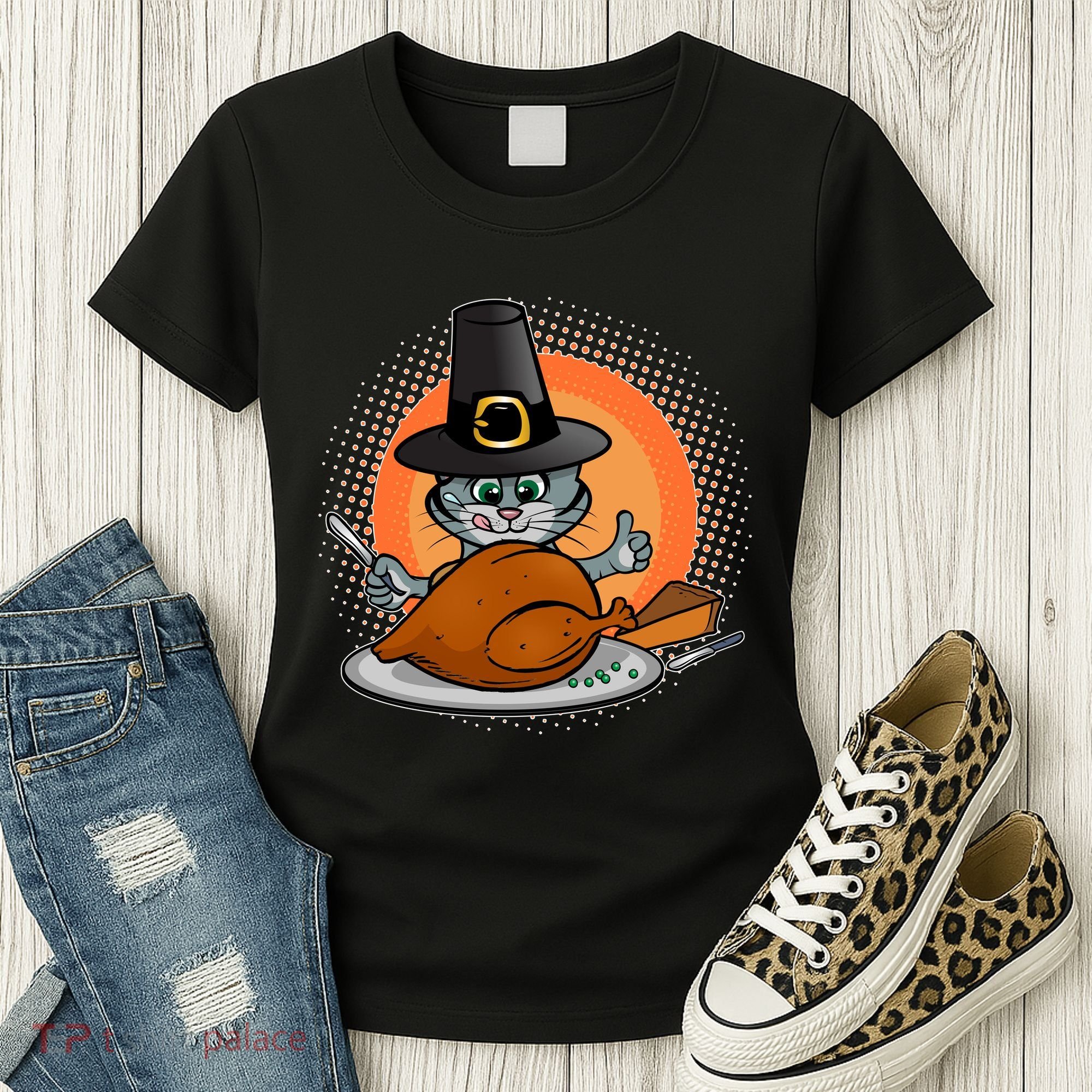 Cute Thanksgiving Happy Kitty Turkey Dinner Women's T-Shirt