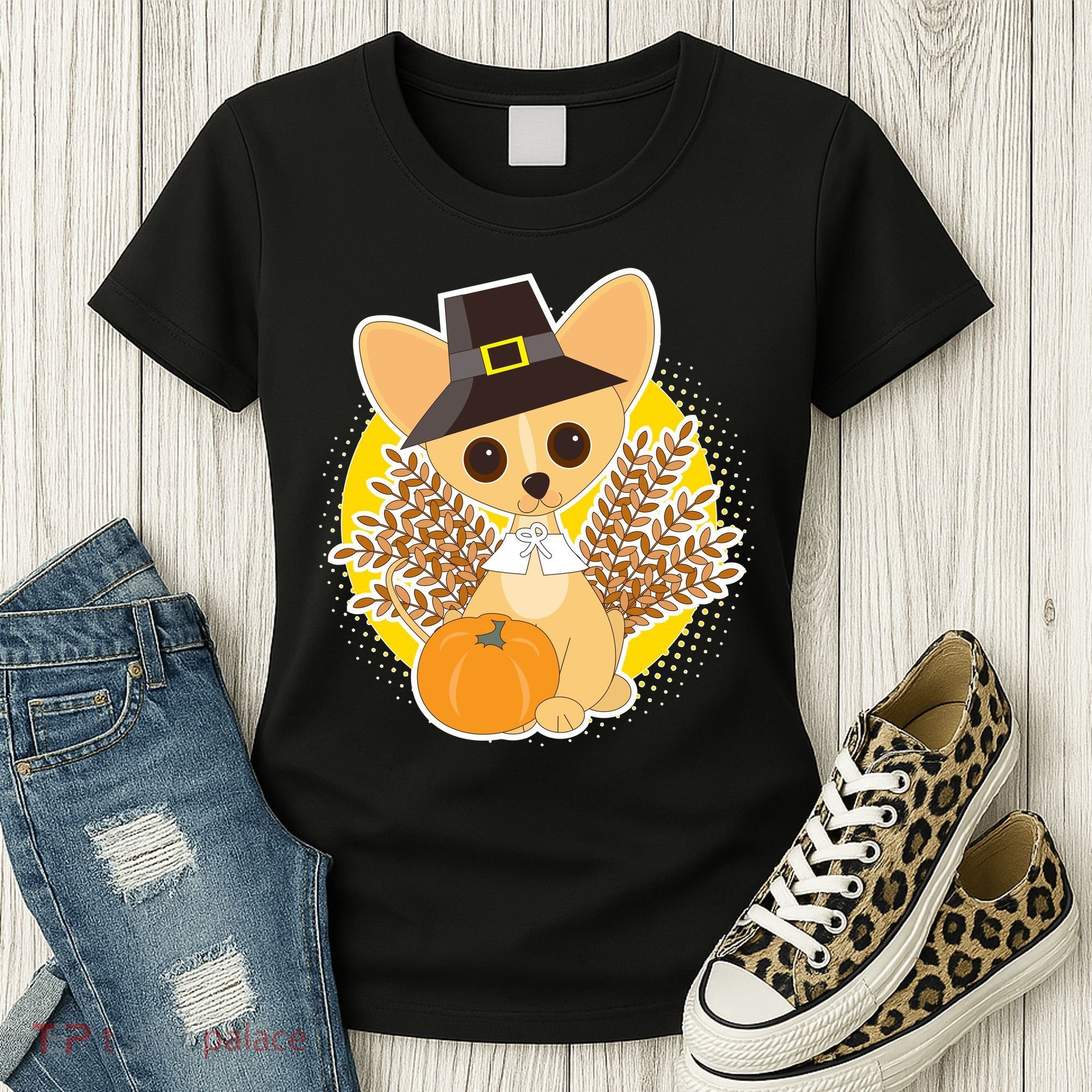 Cute Thanksgiving Pilgrim Puppy Women's T-Shirt