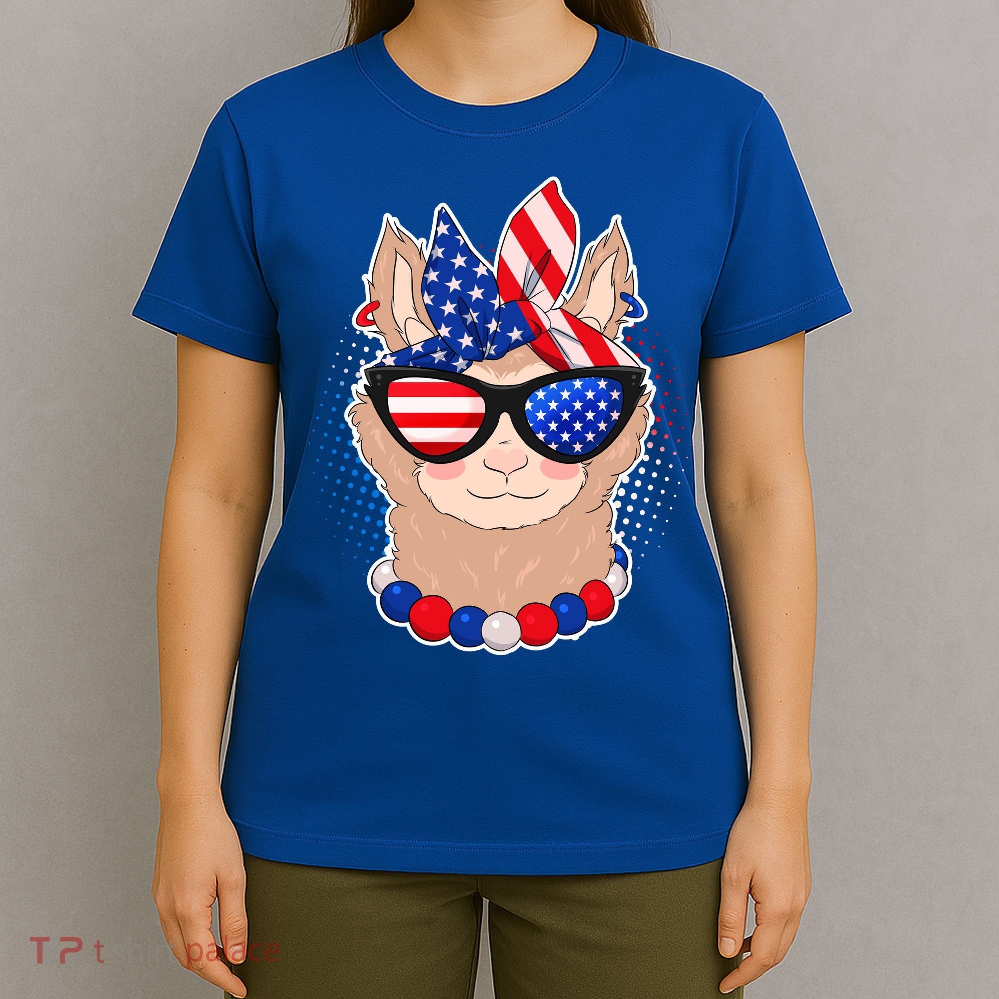 Cute USA Patriotic Llama T-Shirt