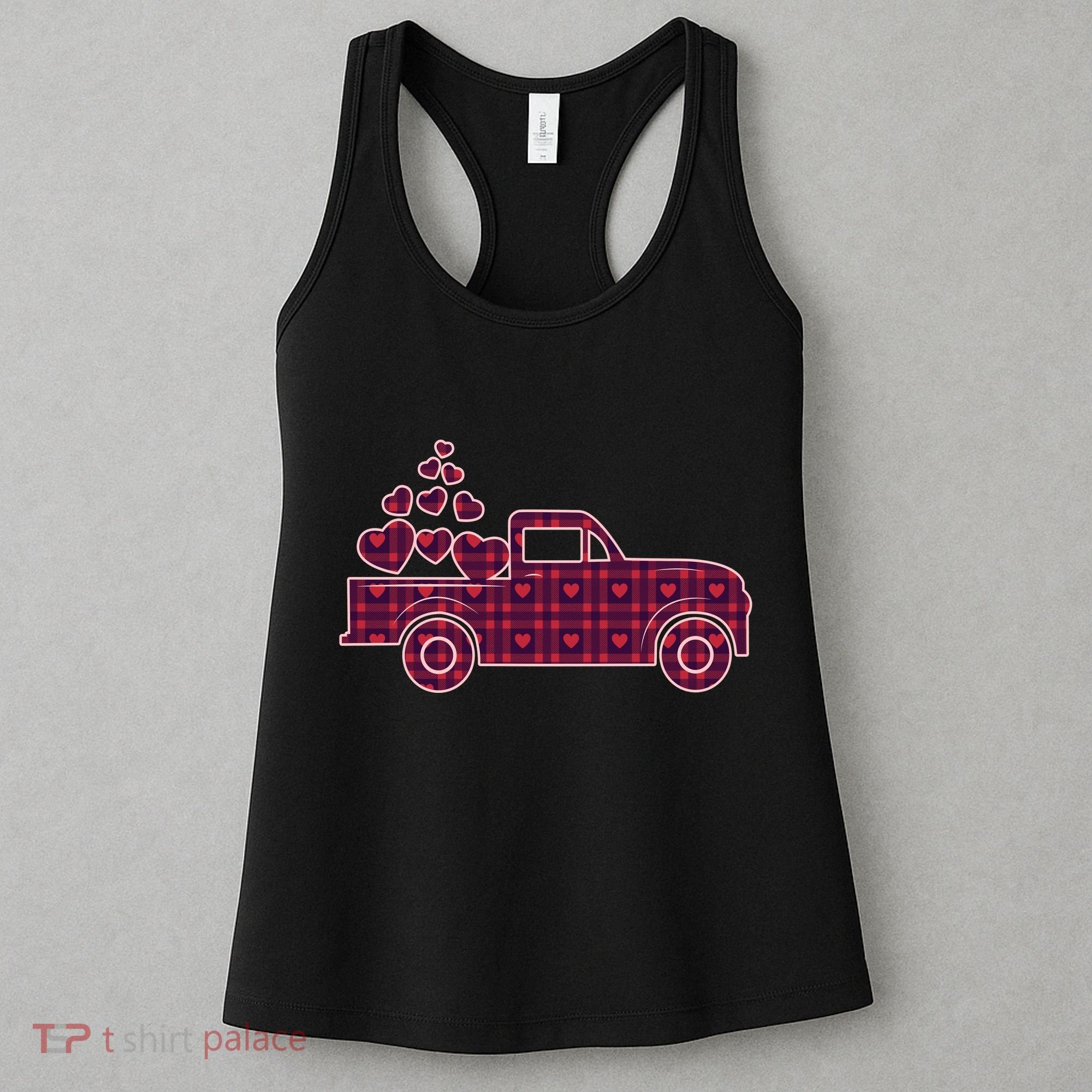 Cute Valentine's Day Plaid Pickup Truck With Hearts Women's Tank Top