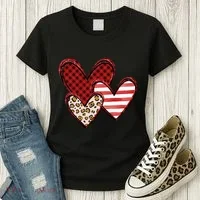 Cute Valentines Day Heart Pattern Women's T-Shirt thumb 3