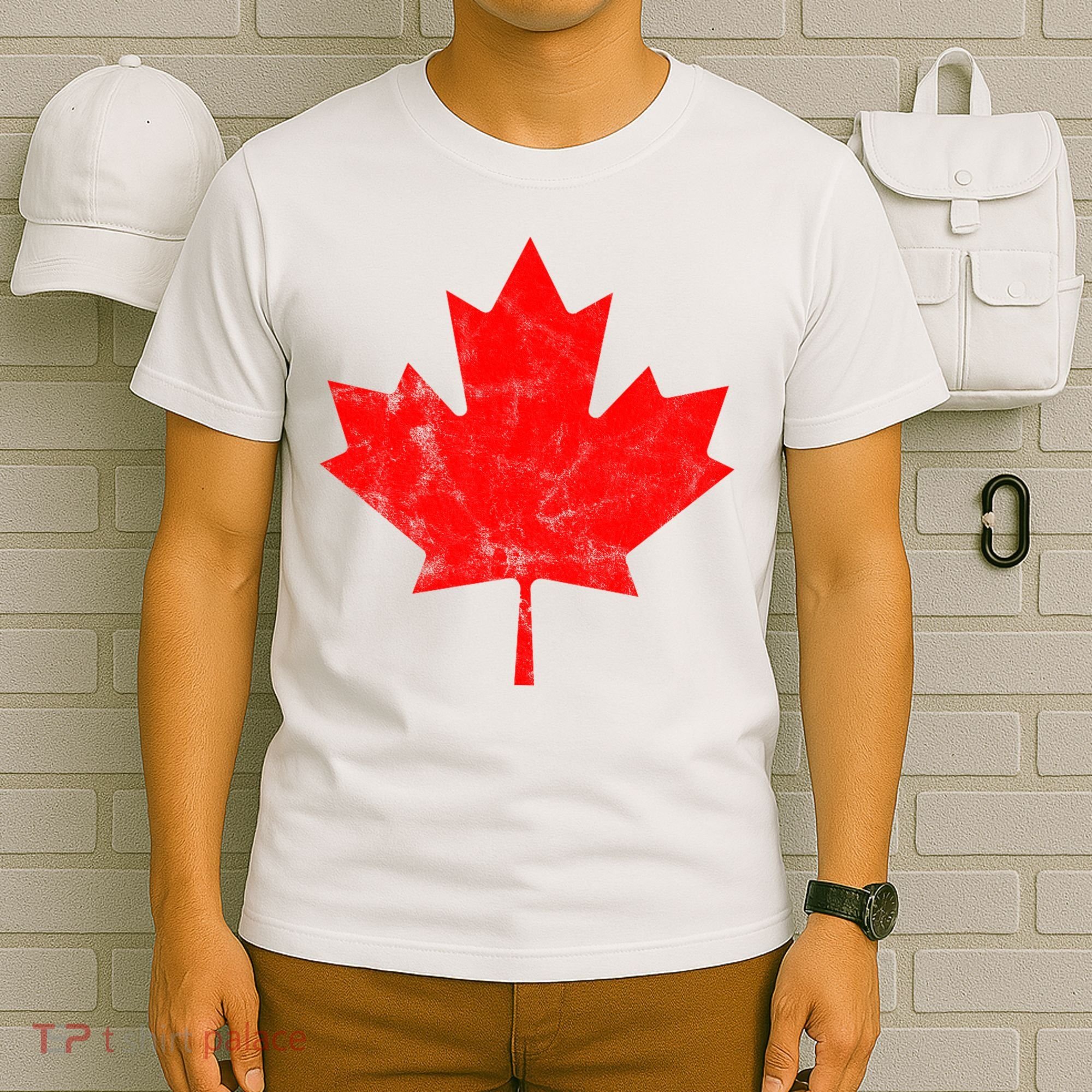 Canada Vintage Leaf T-Shirt