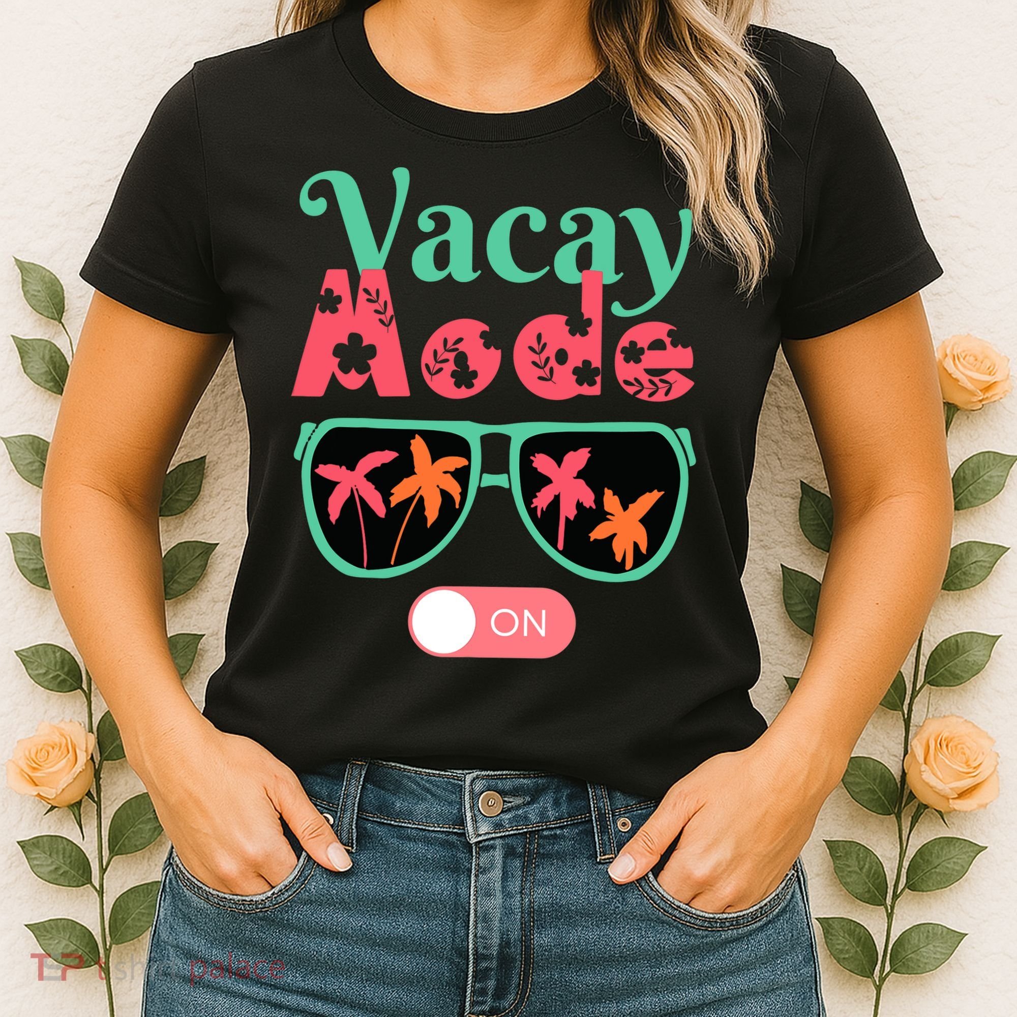 Cute Vacay Mode Summer On Funny Family Vacation Women's T-Shirt
