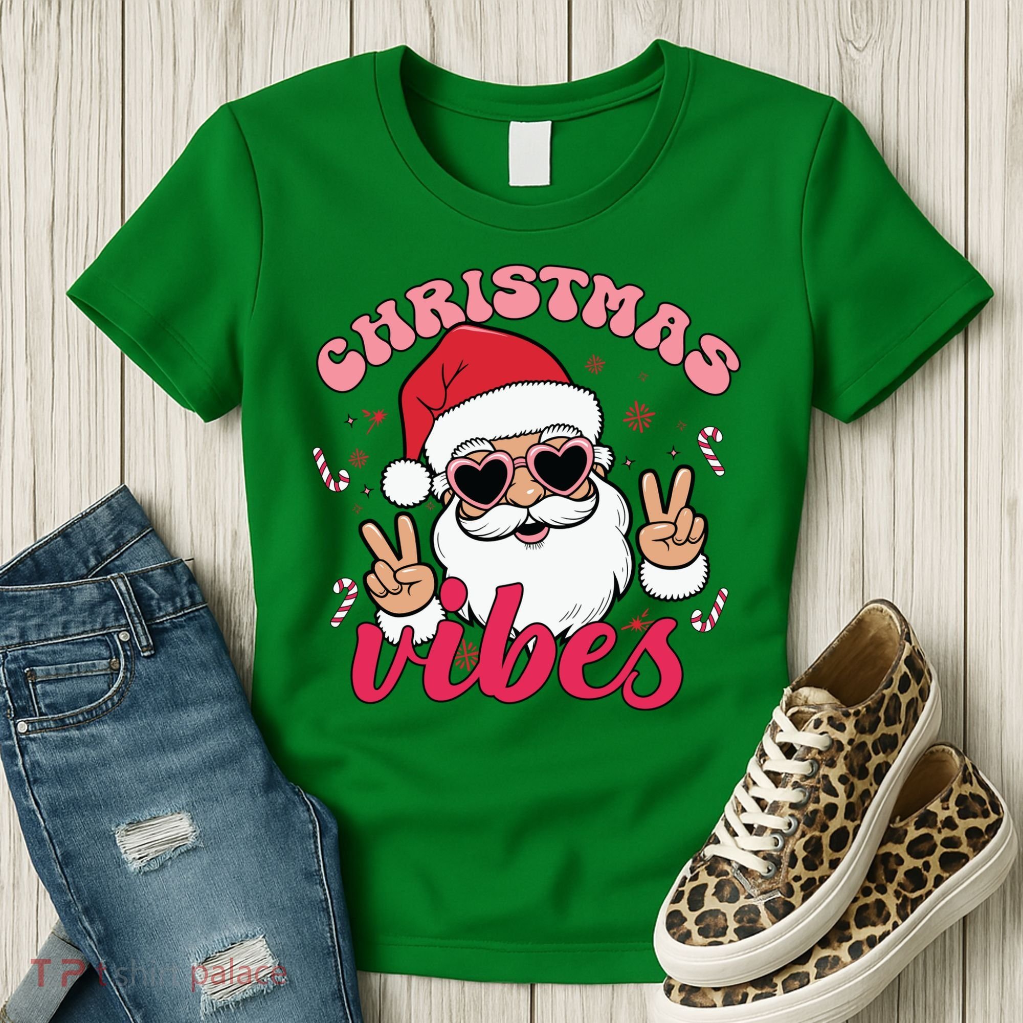 Christmas Vibes Santa Claus Peace Retro Groovy Women's T-Shirt