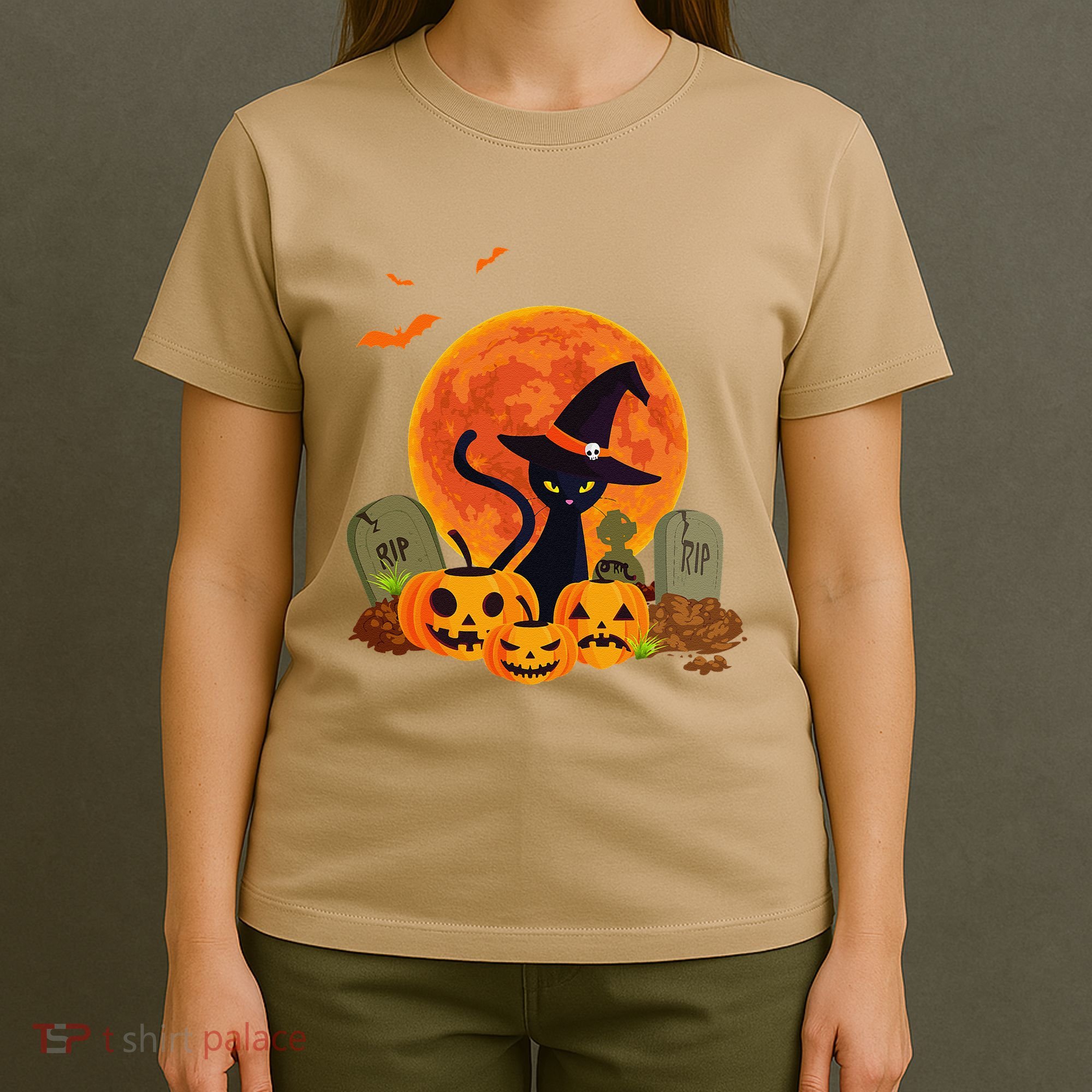 Cute Witch Cat Pumpkin Graveyard Spooky Cat Mom Halloween T-Shirt