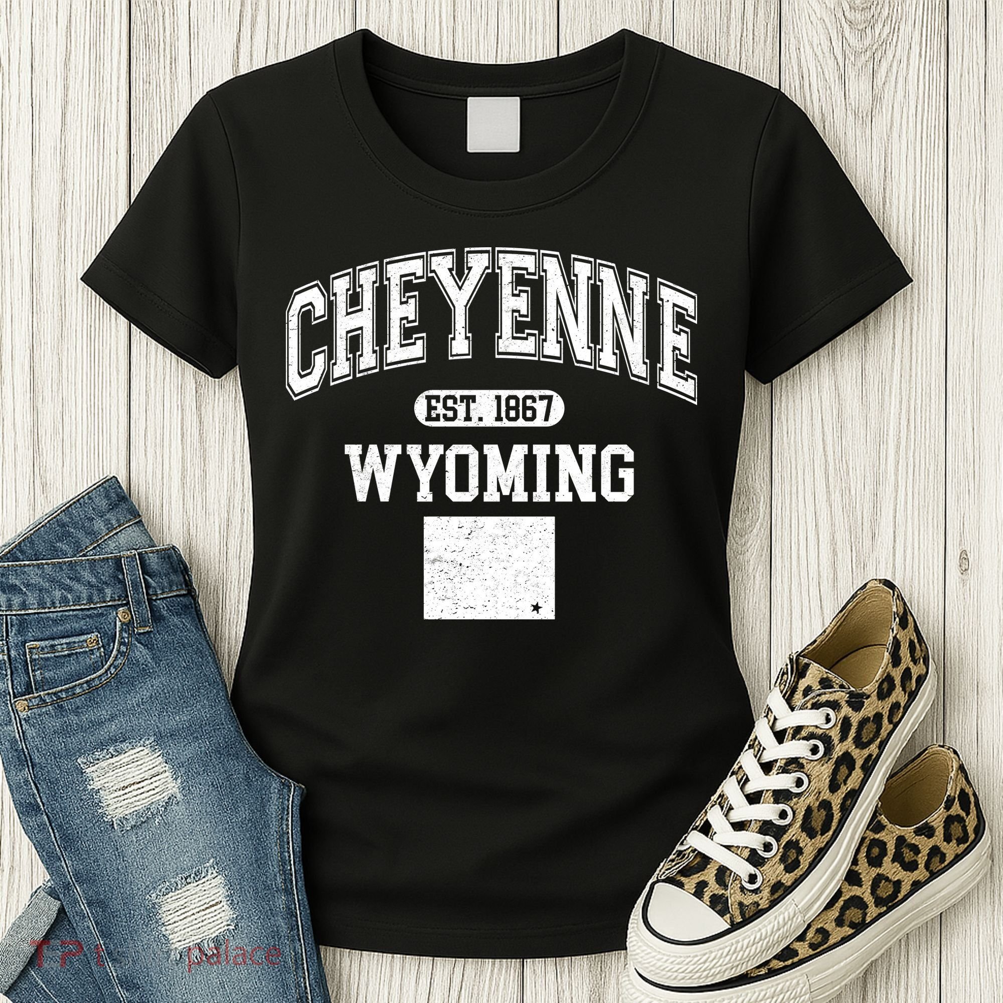 Cheyenne Wyoming Est 1867 Varsity Women's T-Shirt