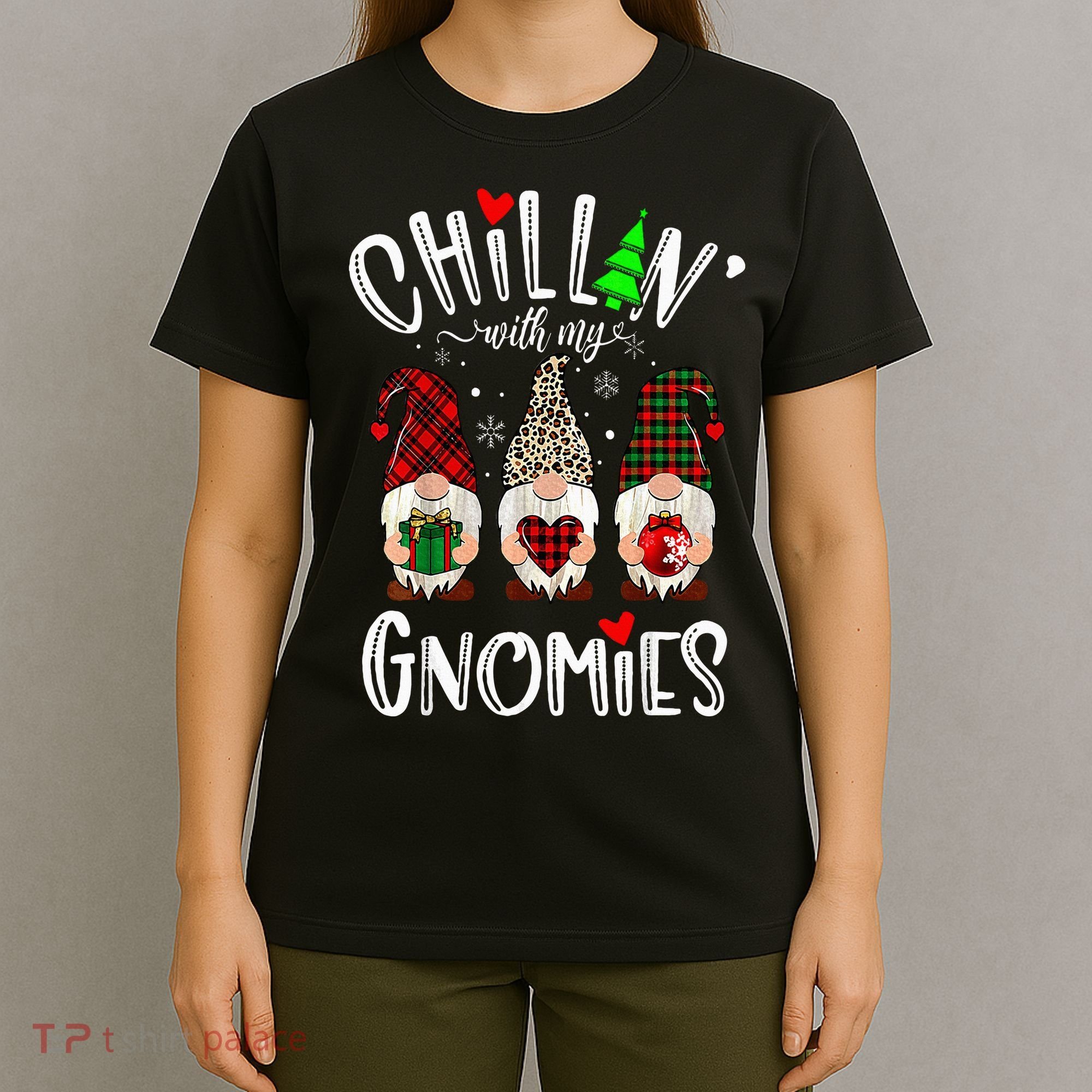 Chillin With My Gnomies Christmas Gnome Family Matching Xmas T-Shirt