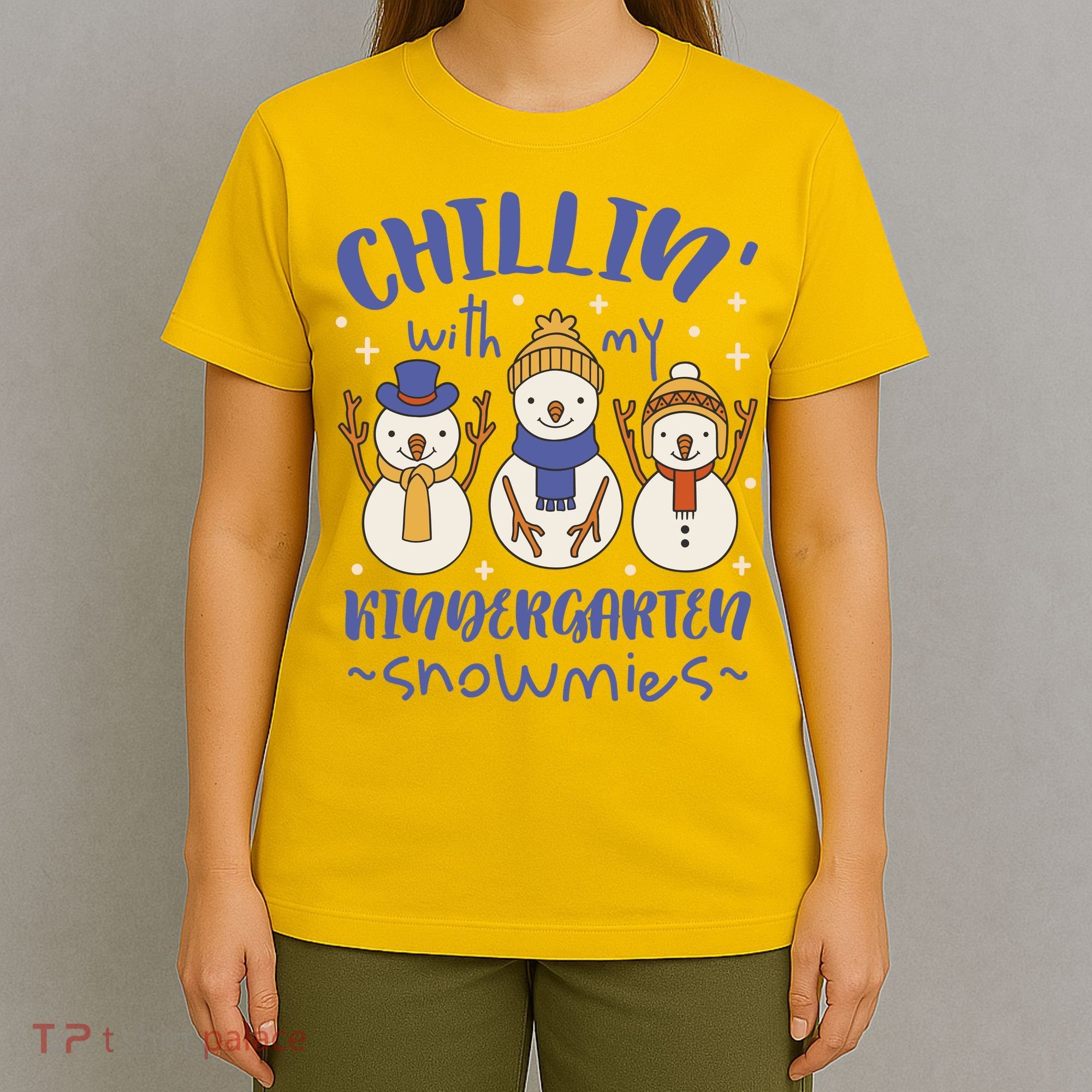 Chillin With My Kindergarten Snowmies Cute Winter T-Shirt