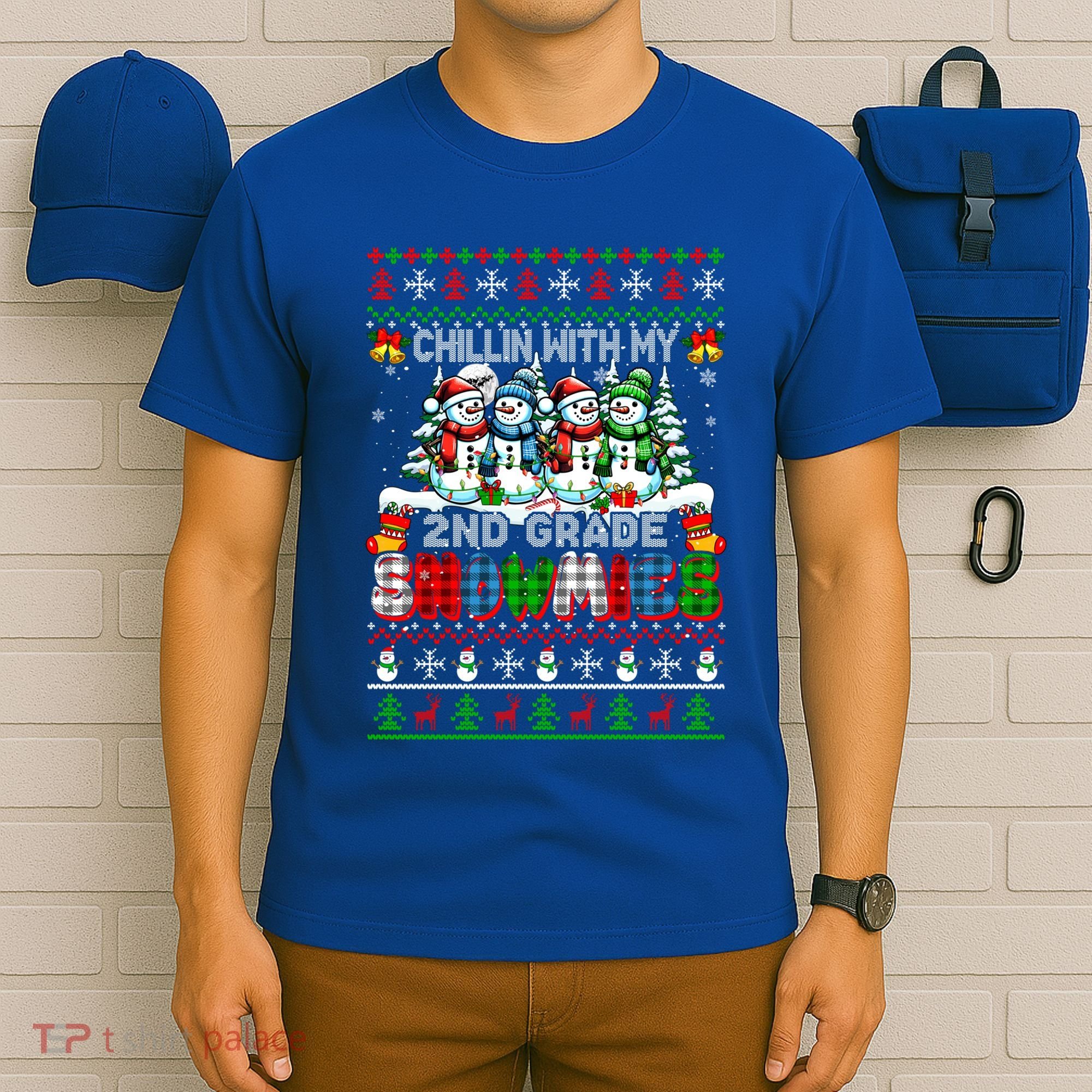Chillin With My 2nd Grade Snowmies Xmas Team Teacher Gift T-Shirt
