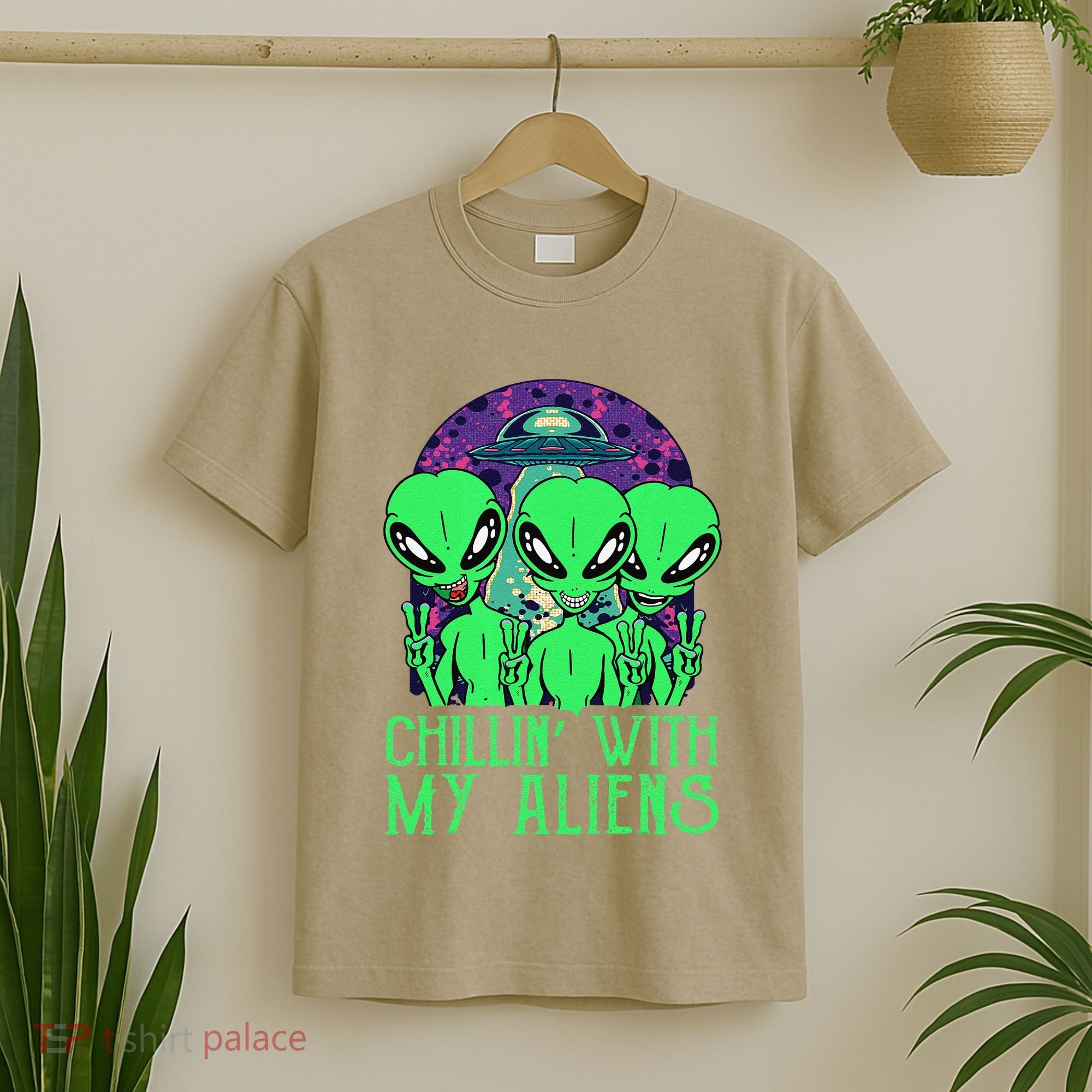 Chillin With My Aliens Group Halloween T-Shirt