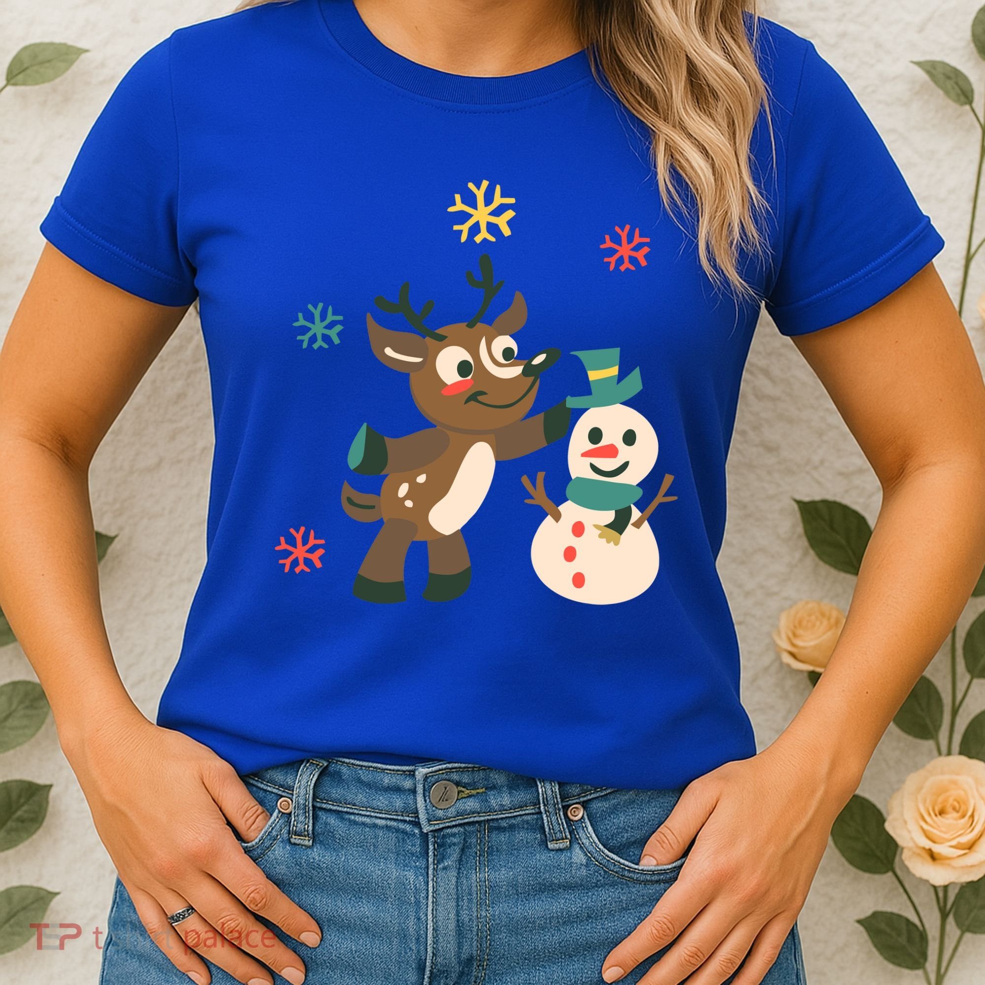 Cute Winter Reindeer Snowman Best Friends Women's T-Shirt