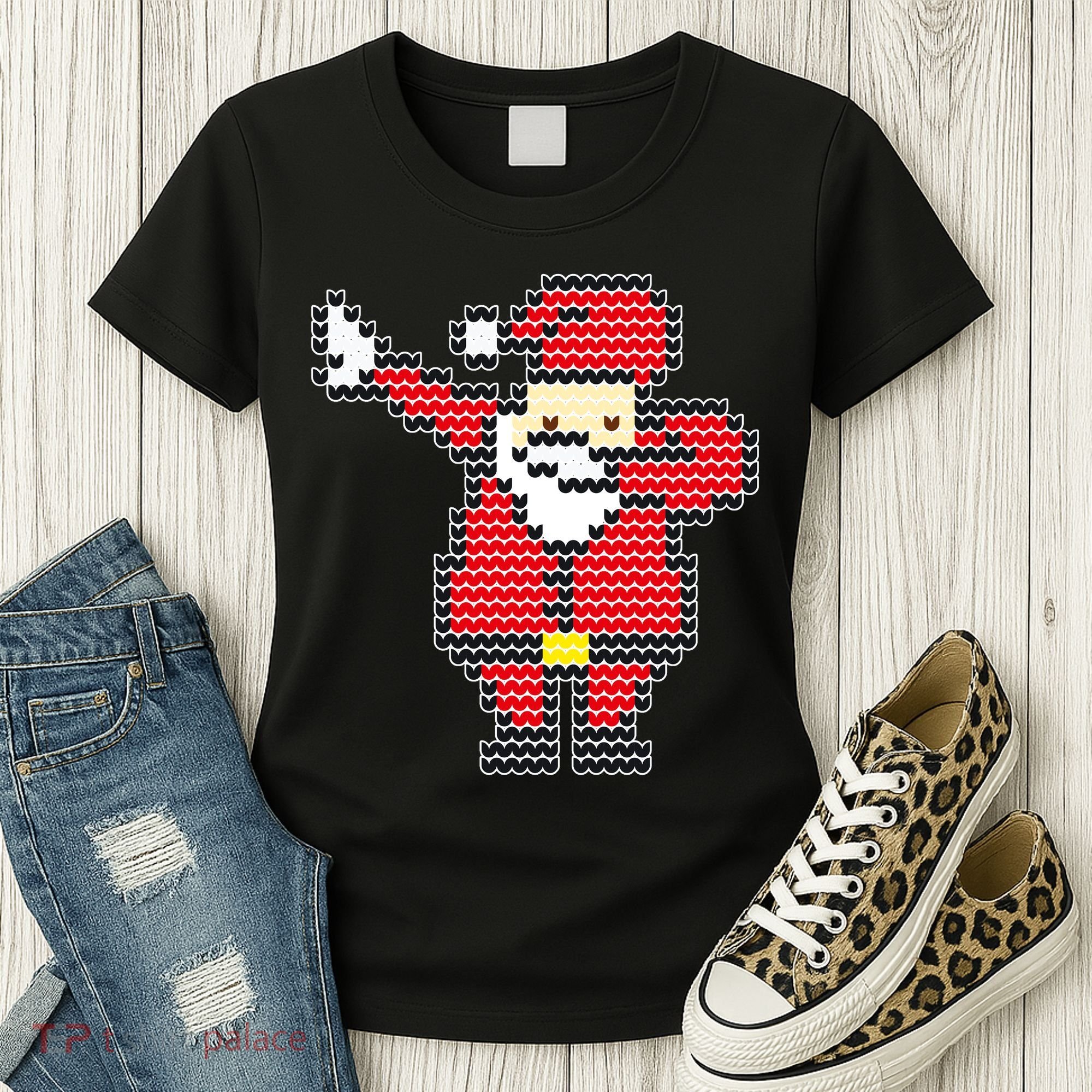 Dabbing Santa Pix-elated Christmas Women's T-Shirt