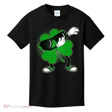 Dabbing St. Patrick's Day Shamrock Kids T-Shirt