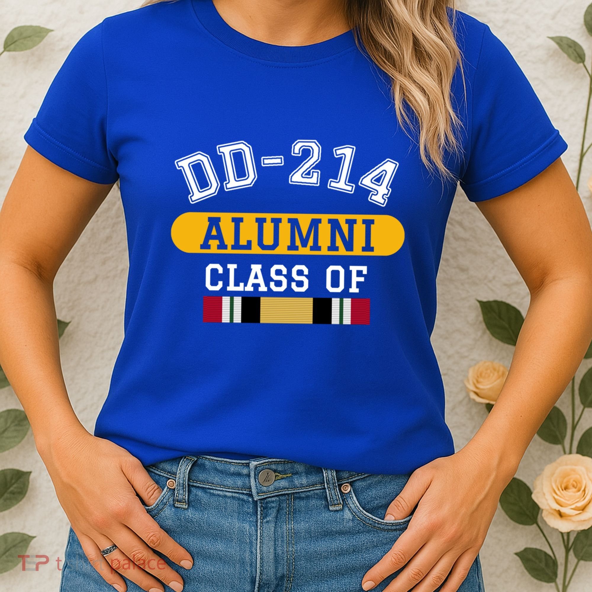 Dd214 Alumni Class Of Iraq War Veteran Pride Cool Gift Women's T-Shirt