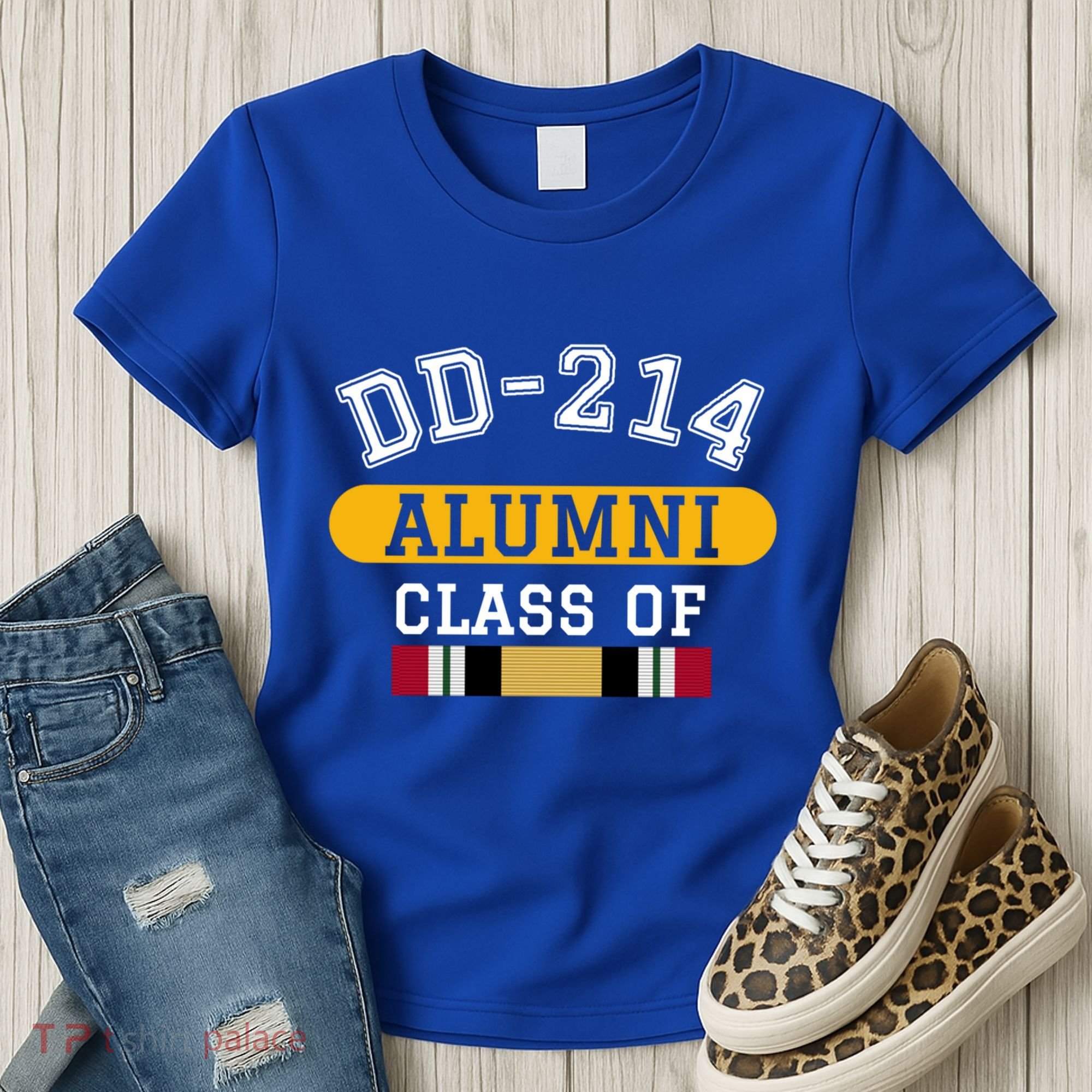 Dd214 Alumni Class Of Iraq War Veteran Pride Cool Gift Women's T-Shirt