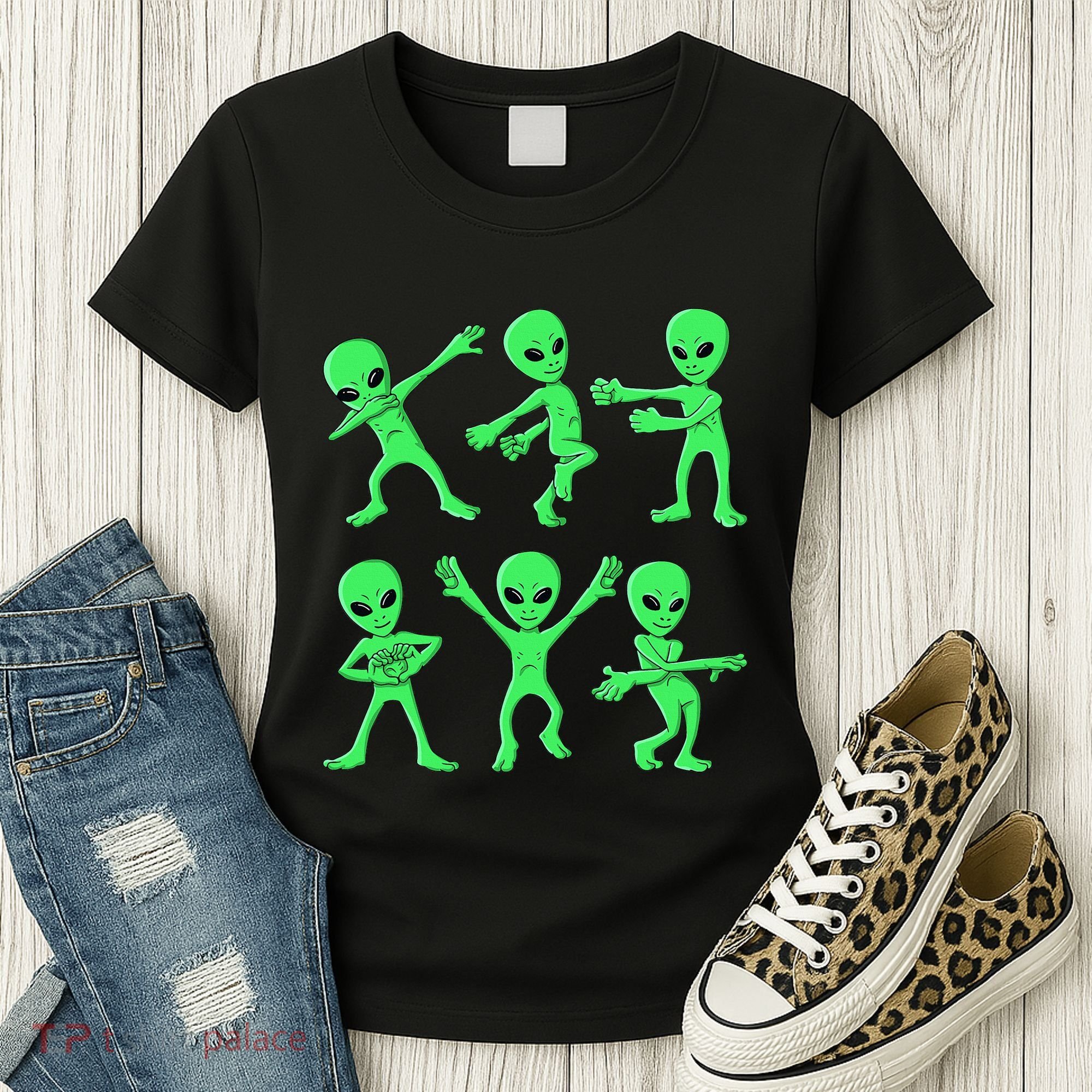 Dancing Aliens Dance Challenge Women's T-Shirt