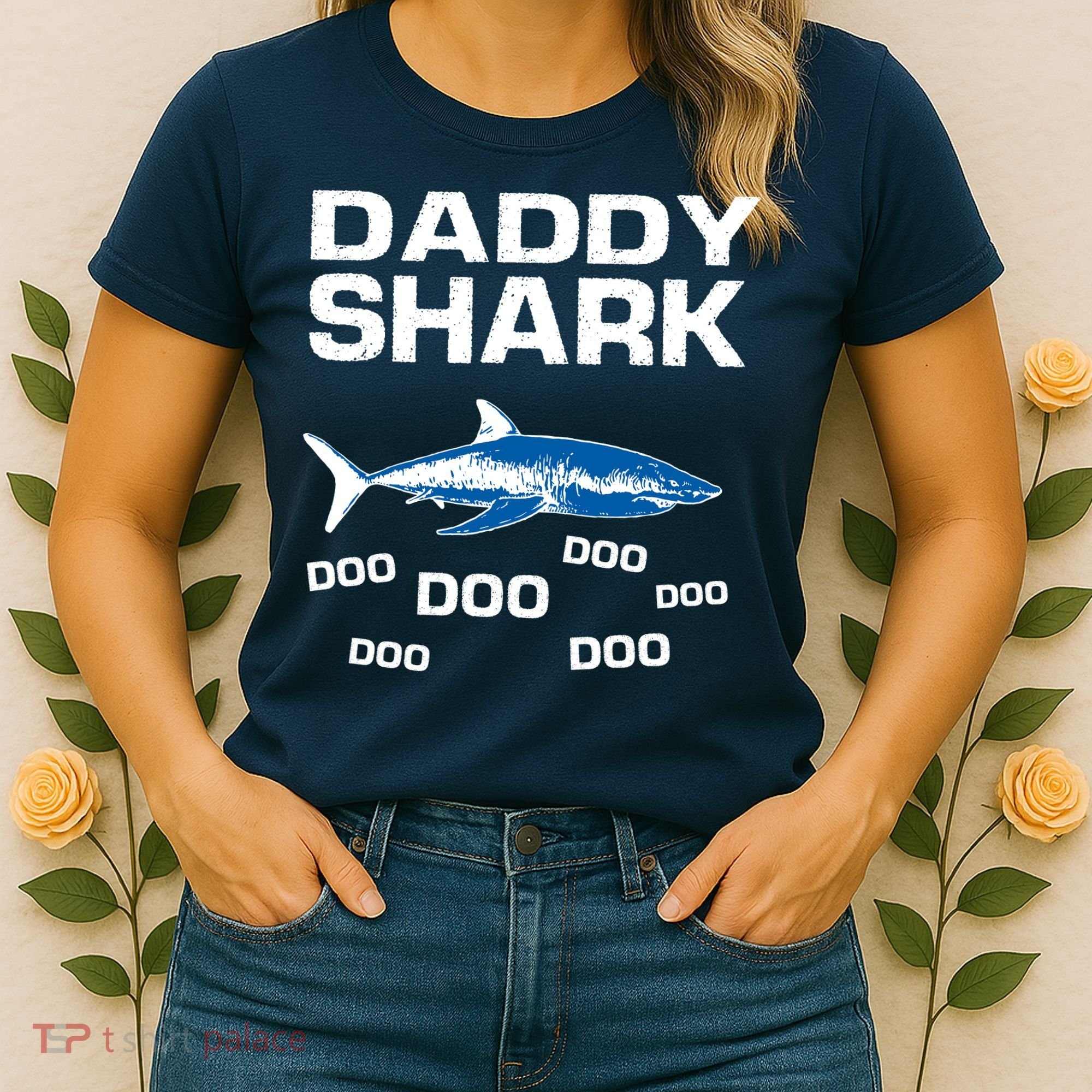 Daddy Shark Doo Women's T-Shirt