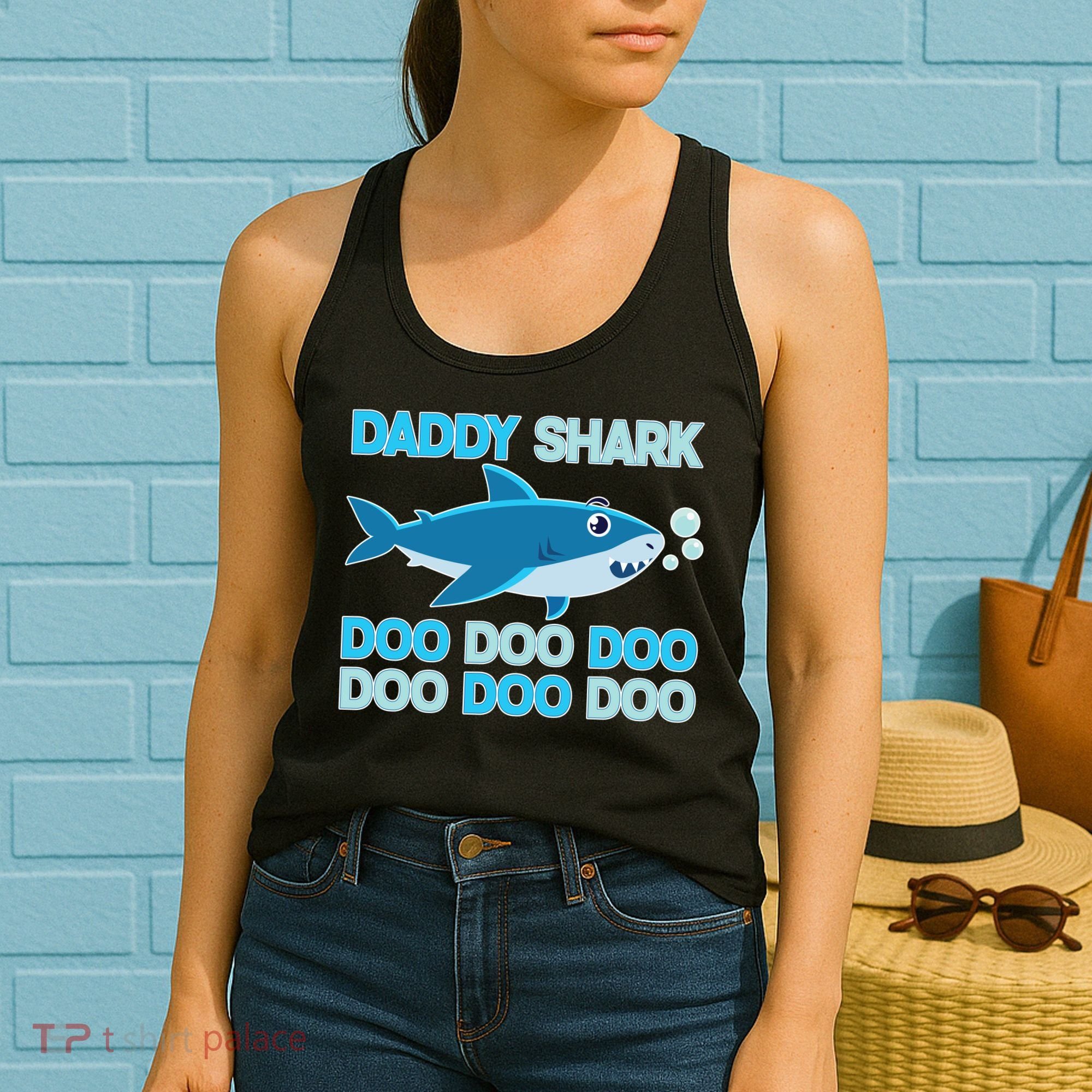 Daddy Shark Doo Doo Doo Funny Women's Tank Top