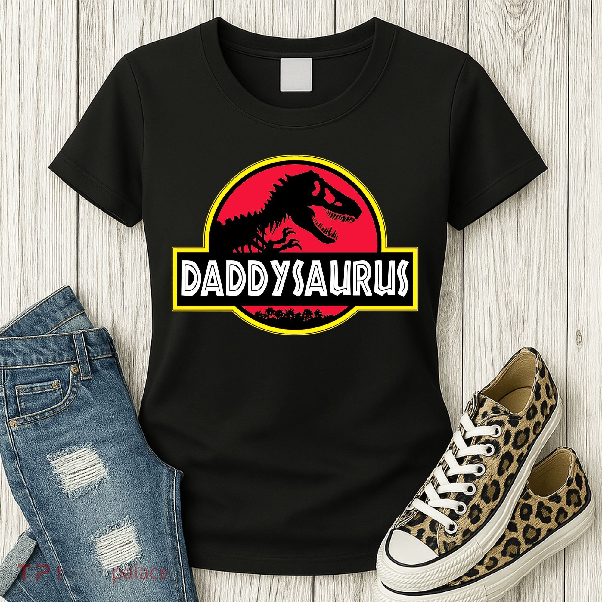 Daddysaurus Funny Daddy Dinosaur Women's T-Shirt