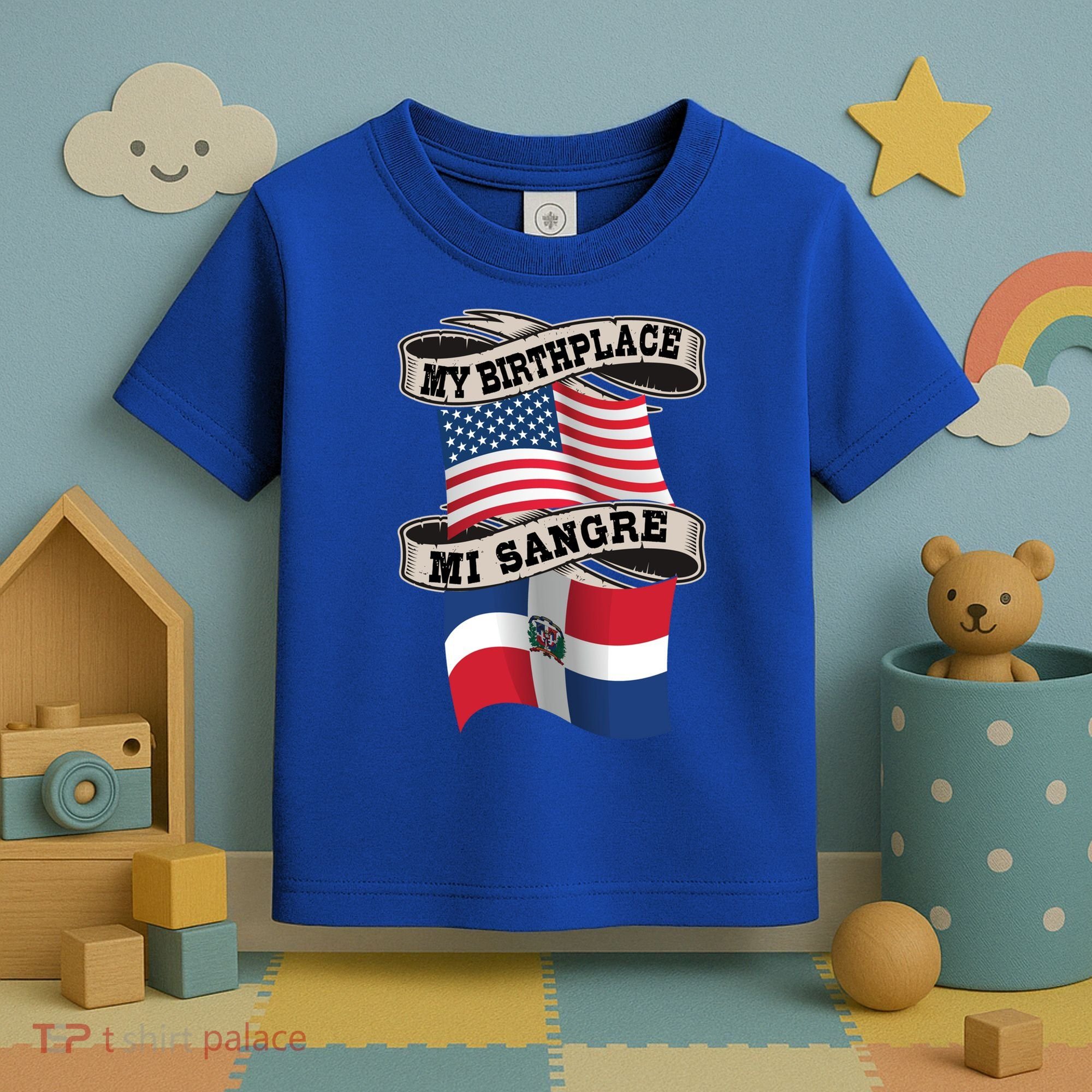 Dominican American Flag Half American Half Dominican Roots Gift Toddler T-Shirt