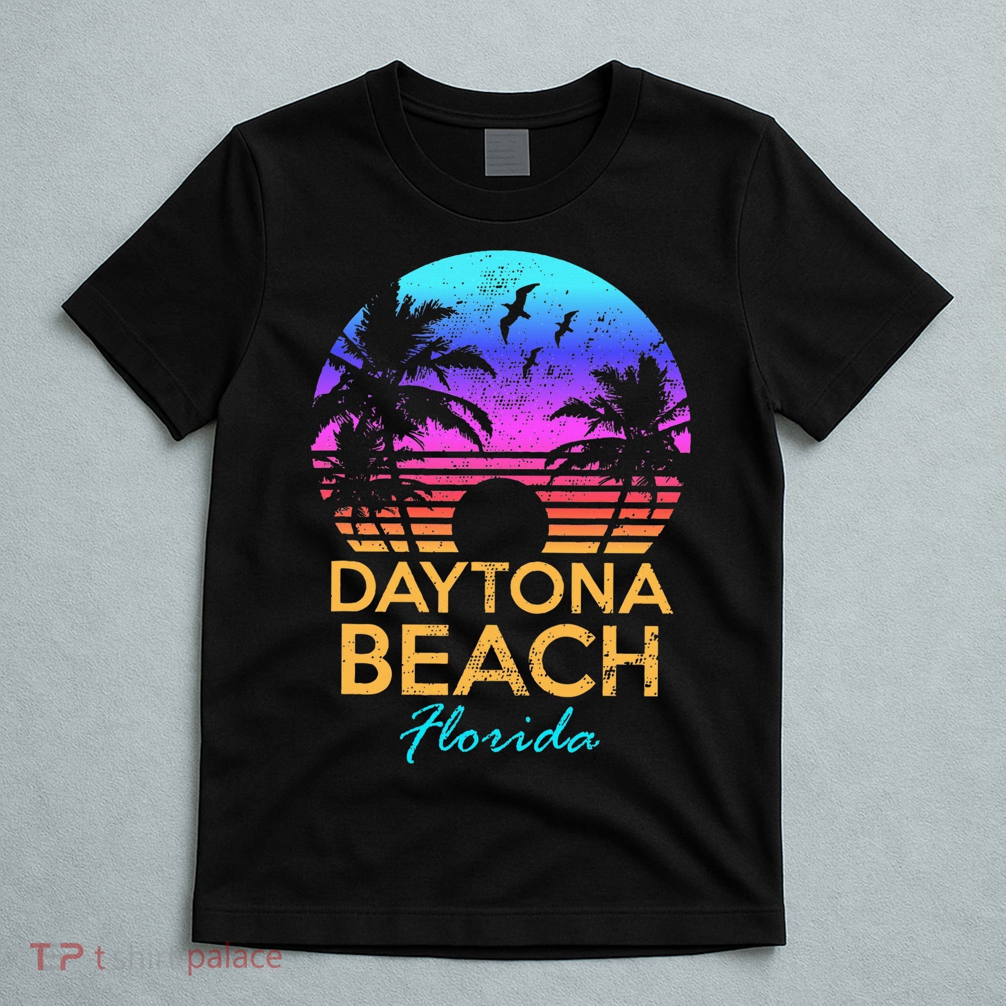 Daytona Beach Florida Vintage Sunset Summer Vibe Graphic T-Shirt