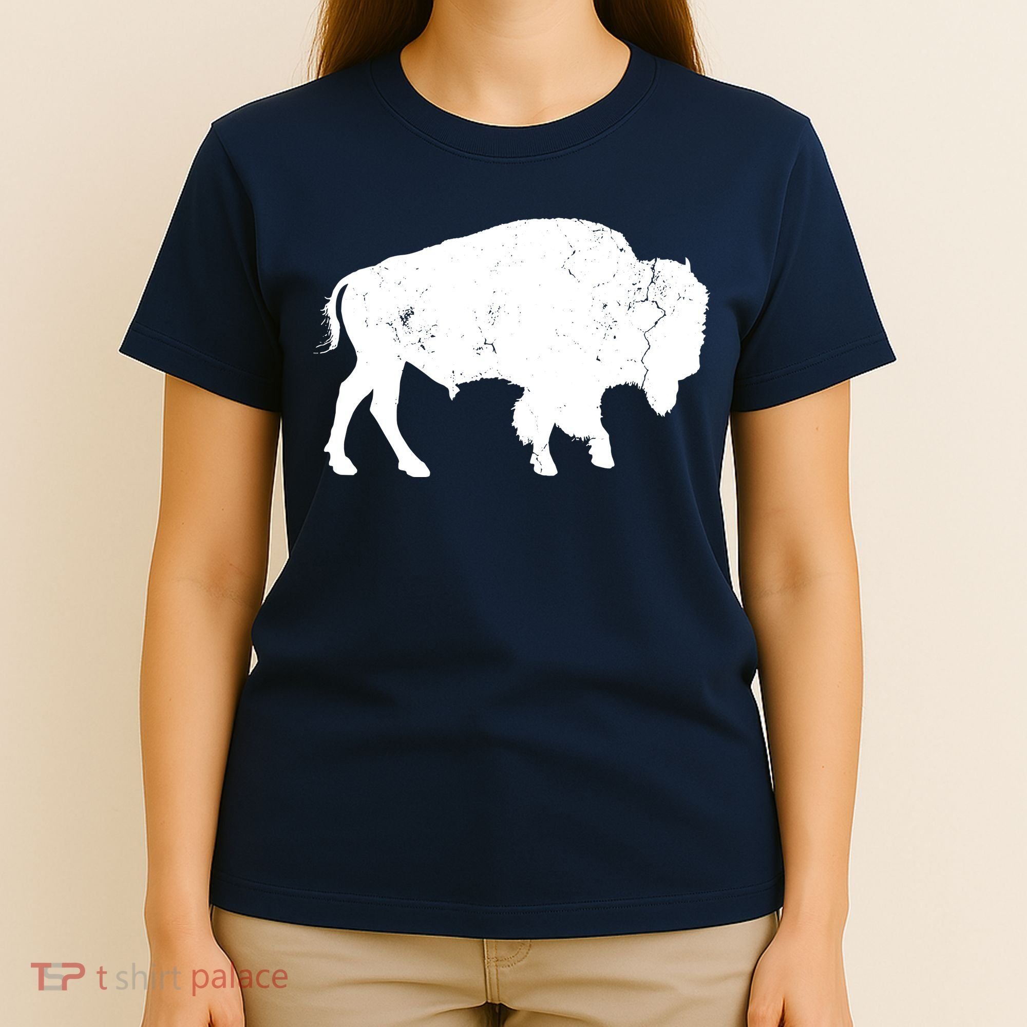 Distressed Buffalo Retro Bison Animal Lover Men Women Dad T-Shirt
