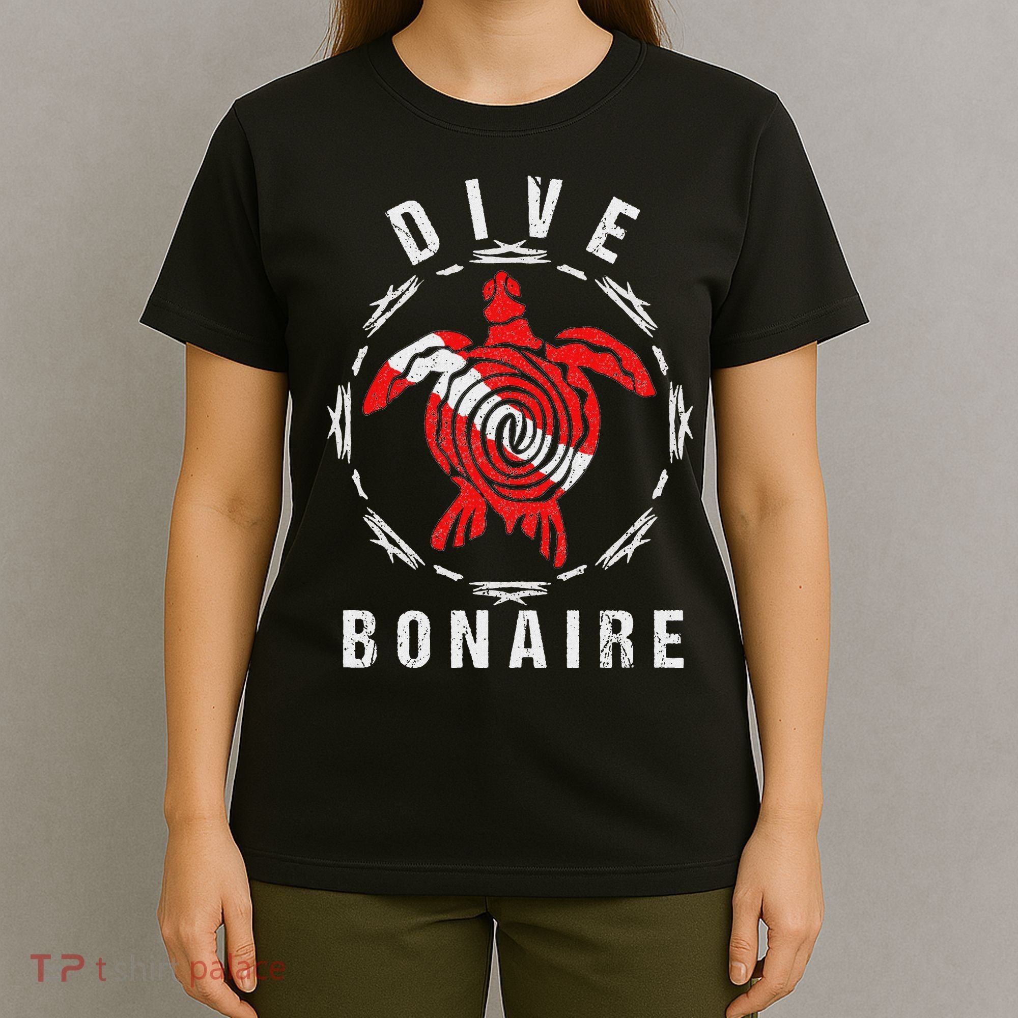Dive Bonaire Vintage Tribal Turtle Gift T-Shirt