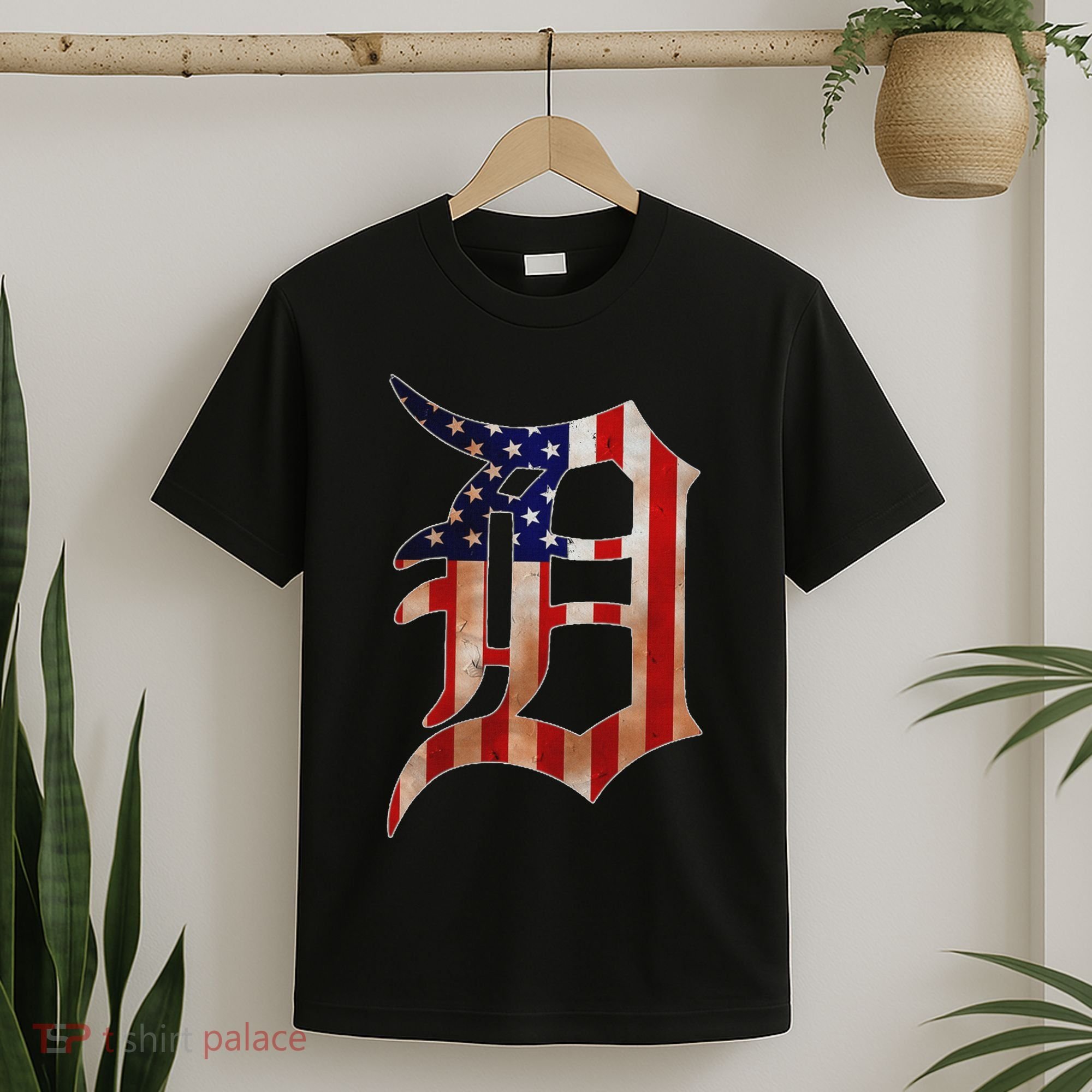 Detroit City American Flag Old English T-Shirt