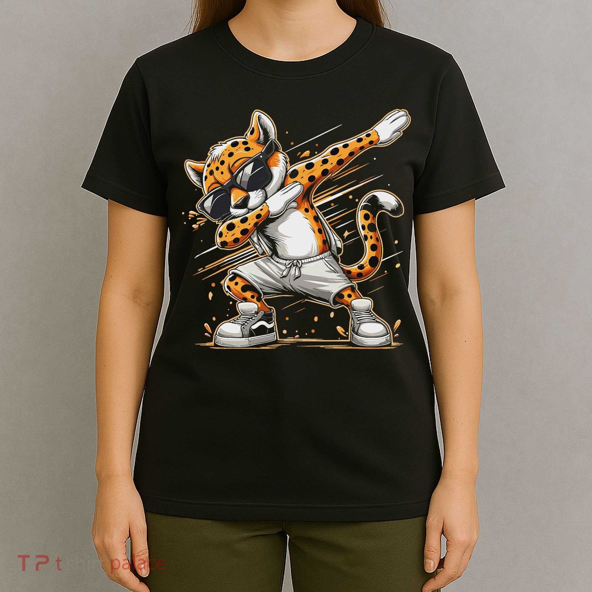 Dabbing Cheetah Wear Glasses Cute Funny Cheetah Animal T-Shirt