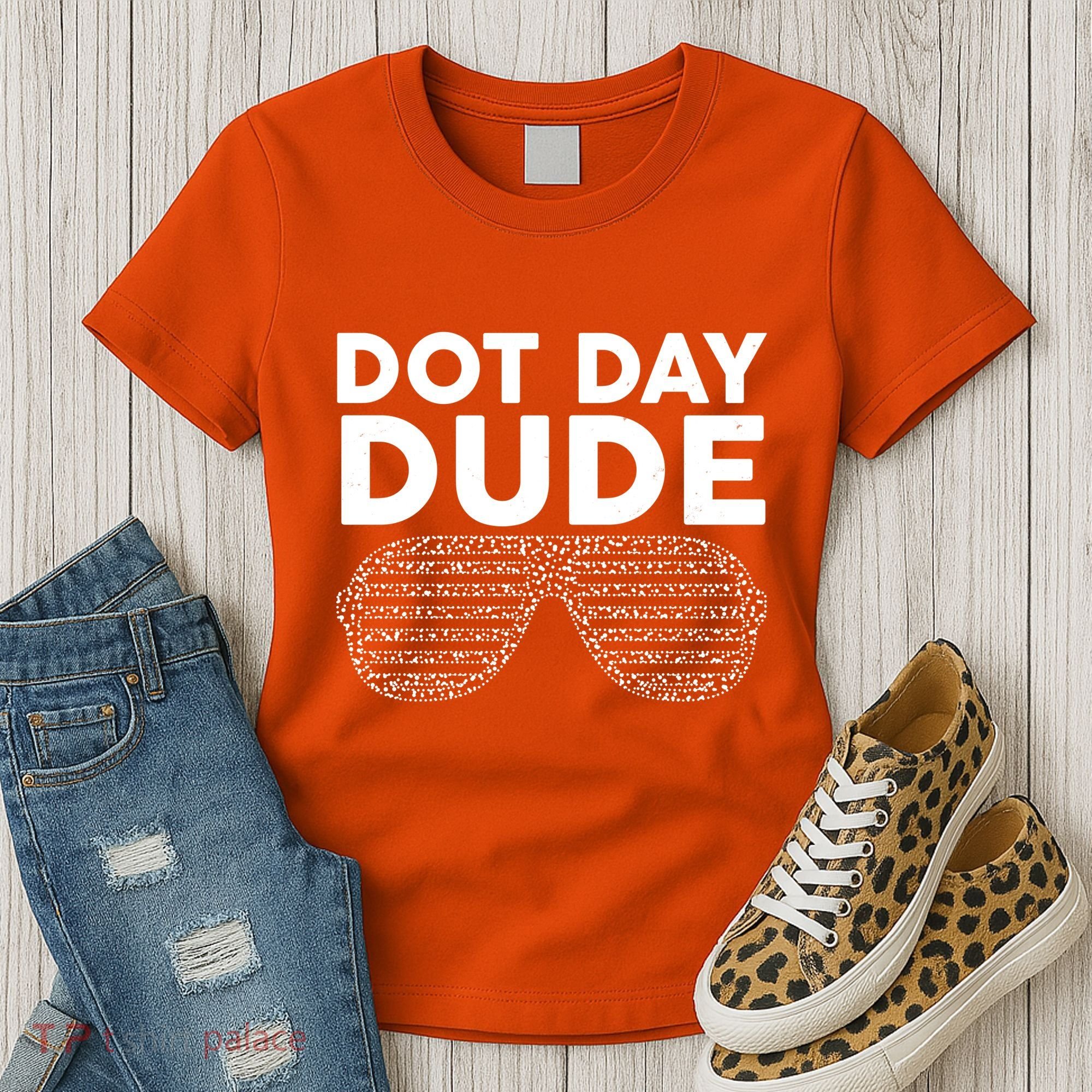 Dot Day Dude Shutter Shades Sunglasses Women's T-Shirt