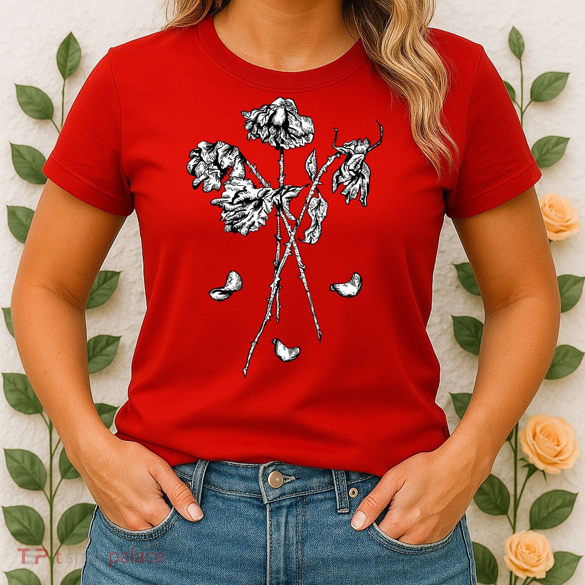 Dead Roses Women's T-Shirt
