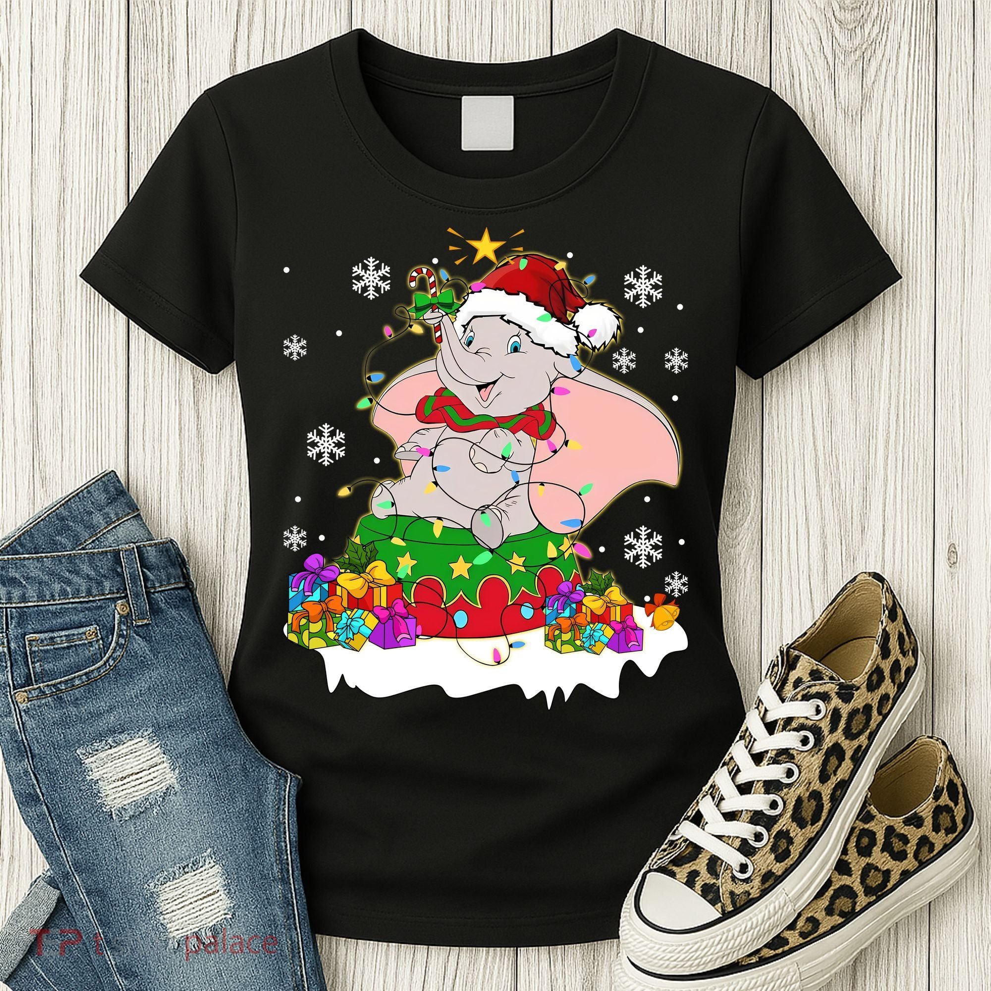 Dumbo Elephant Christmas Light Cute Dumbo Flying Elephant Christmas Women's T-Shirt