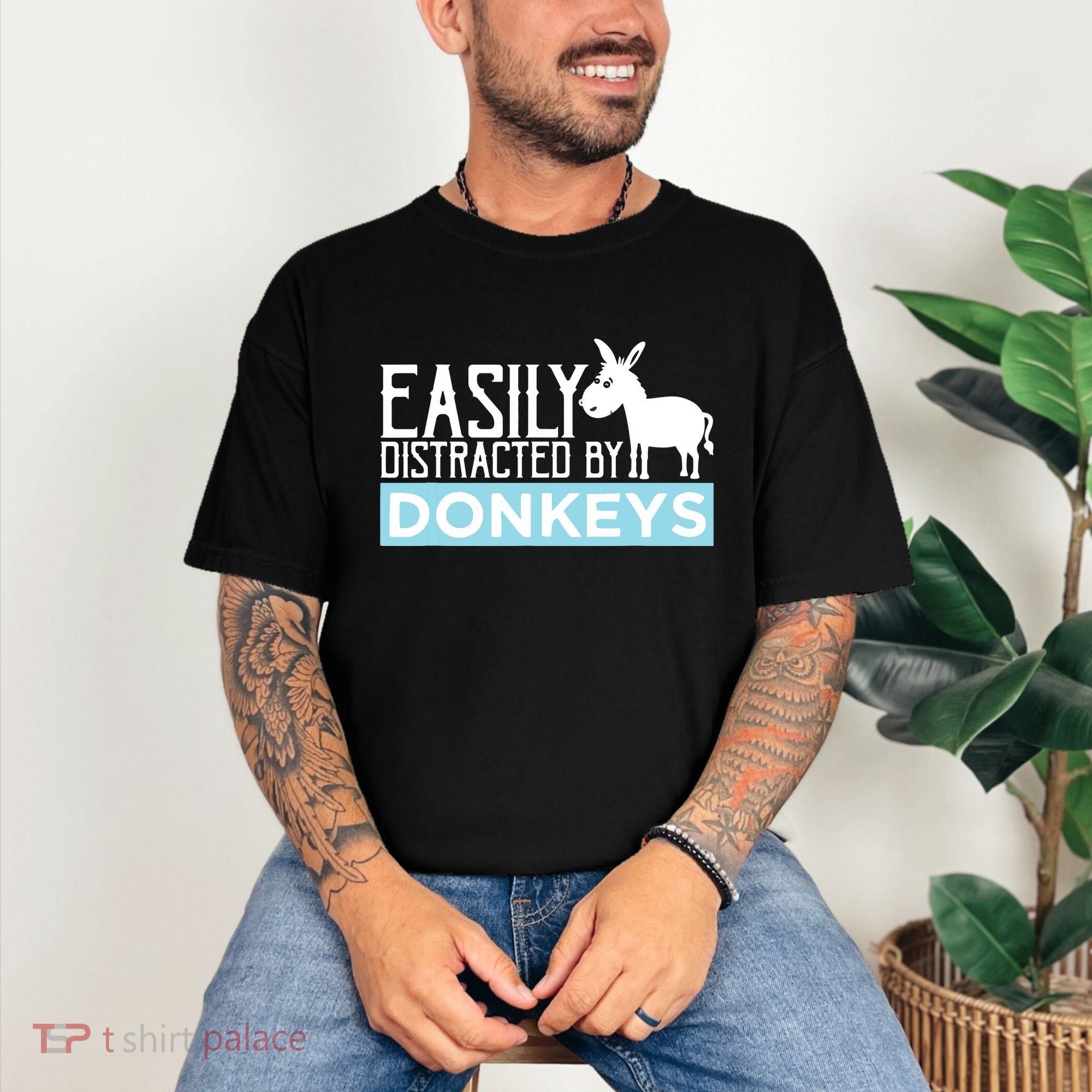 Donkeys Easily Distracted Donkey Gifts For Donkey Lovers Comfort Colors T-Shirt
